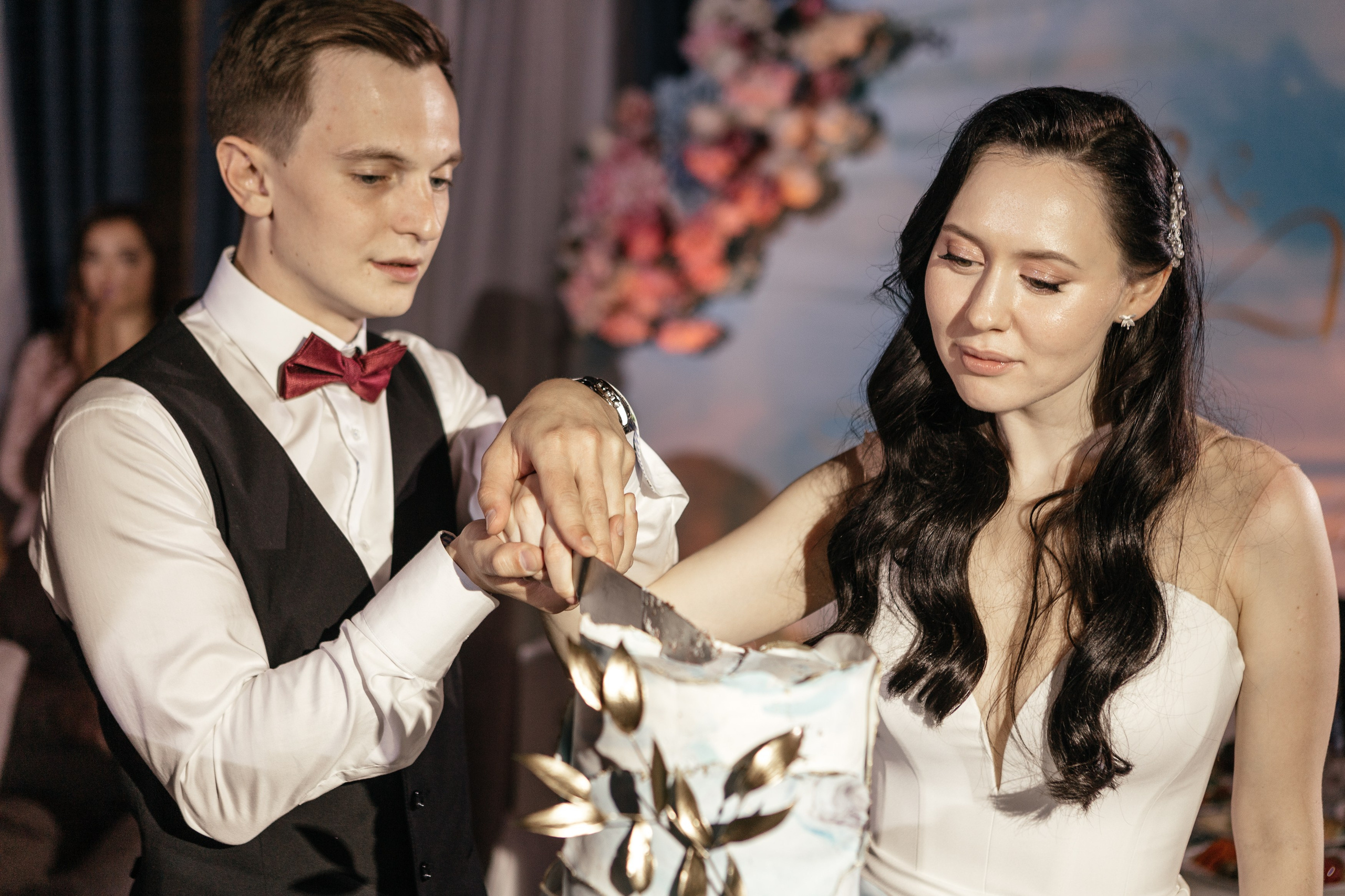 Свадебный фотограф Уфа — Руслан ГабдлисламовЖивые эмоции, красивые кадры, воспоминания на всю жизнь.Работаю по всей Республике Башкортоста. Свадебный фотограф Уфа Руслан Габдлисламов