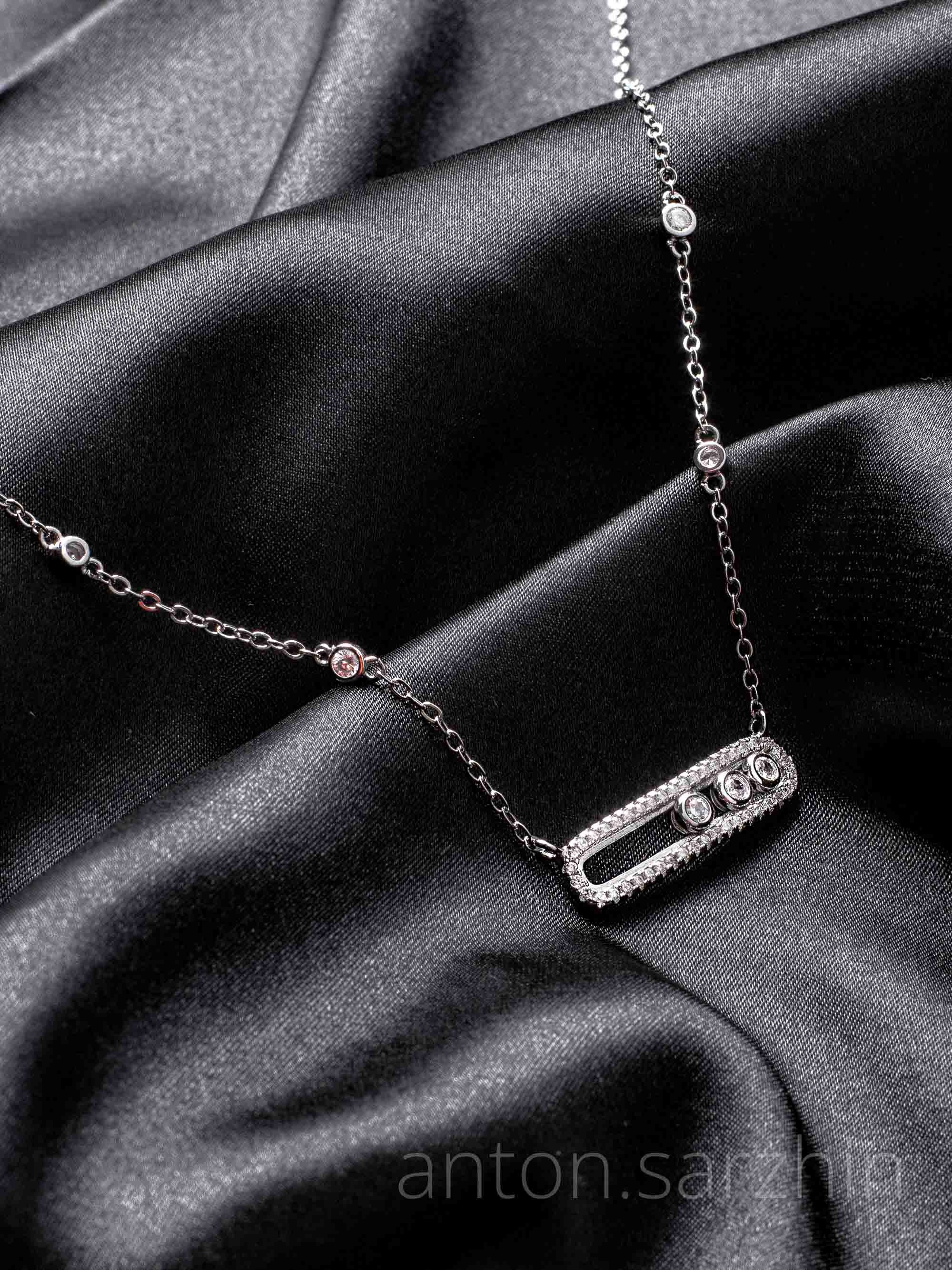 Предметные фотографии ювелирных изделий, украшений и бижутерии. Предметная фотосъемка в Москве предметный фотограф Саржин Антон