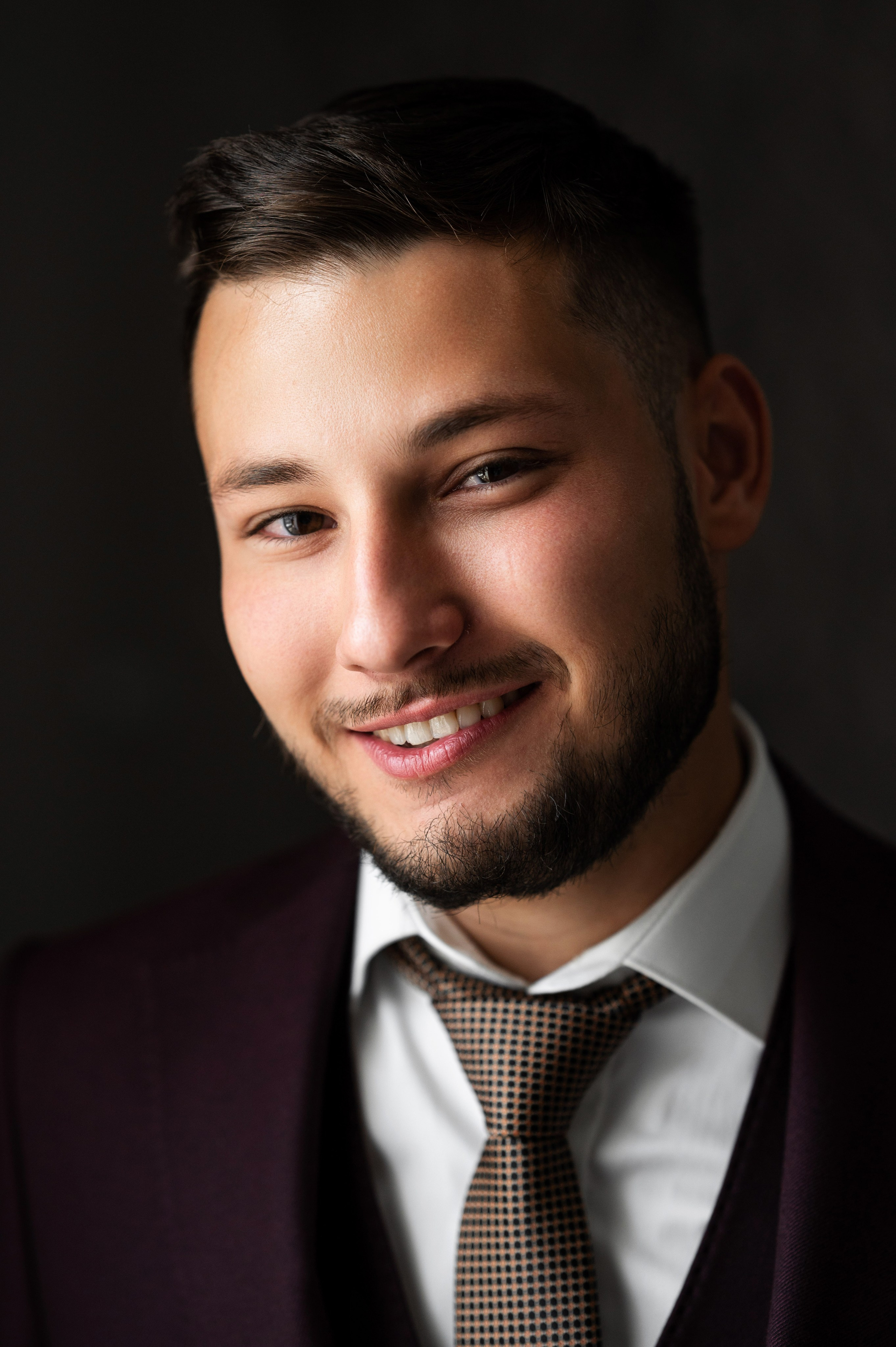 1. Свадебный, портретный, коммерческий, предметный фотограф в Ставрополе Иван Белашов