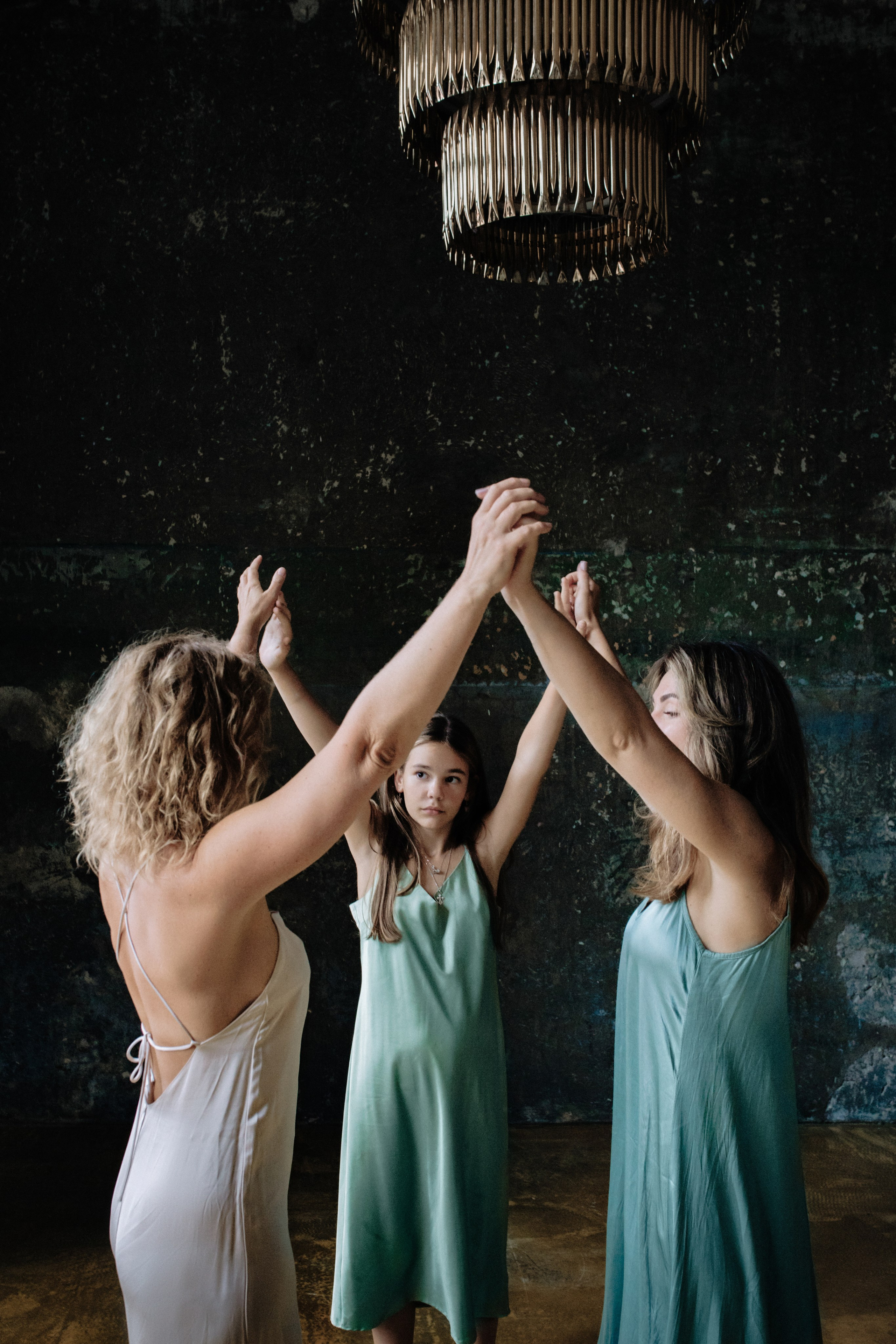 Сила рода. Портретный фотограф в городе Москва — Деляна Мур