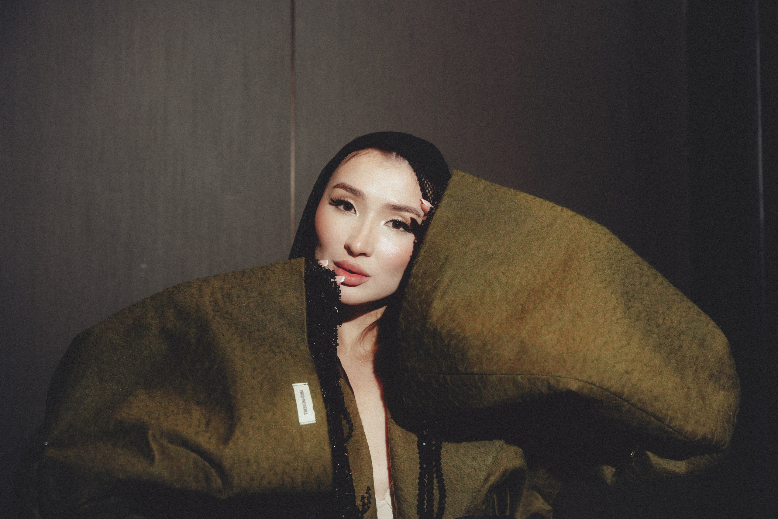 VISA FASHION WEEK ALMATY SS26 / BACKSTAGE ZONE