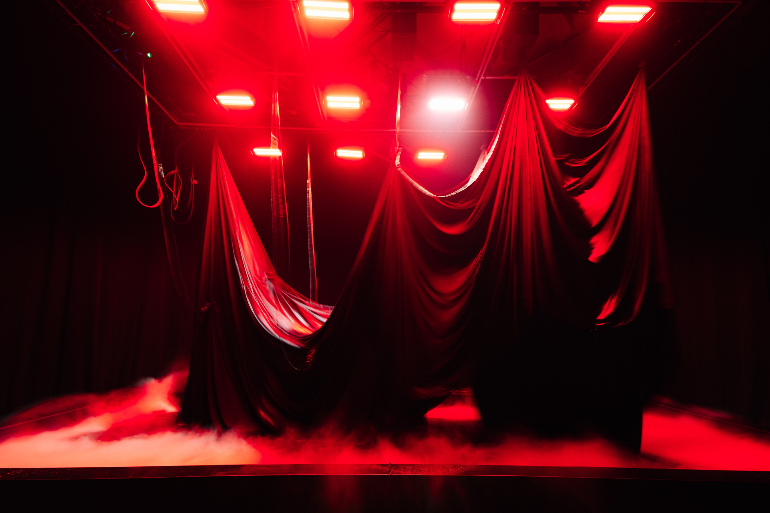 INTERVALS.EXHIBITION. @tomrus: Рустам Шагиморданов — фотограф