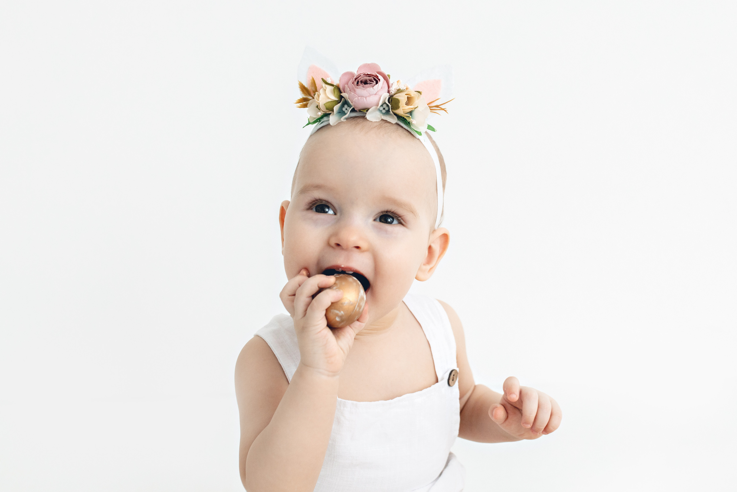 Первый тортик Софии. Фотограф новорожденных в городе Ульяновске Павленкова Лилия