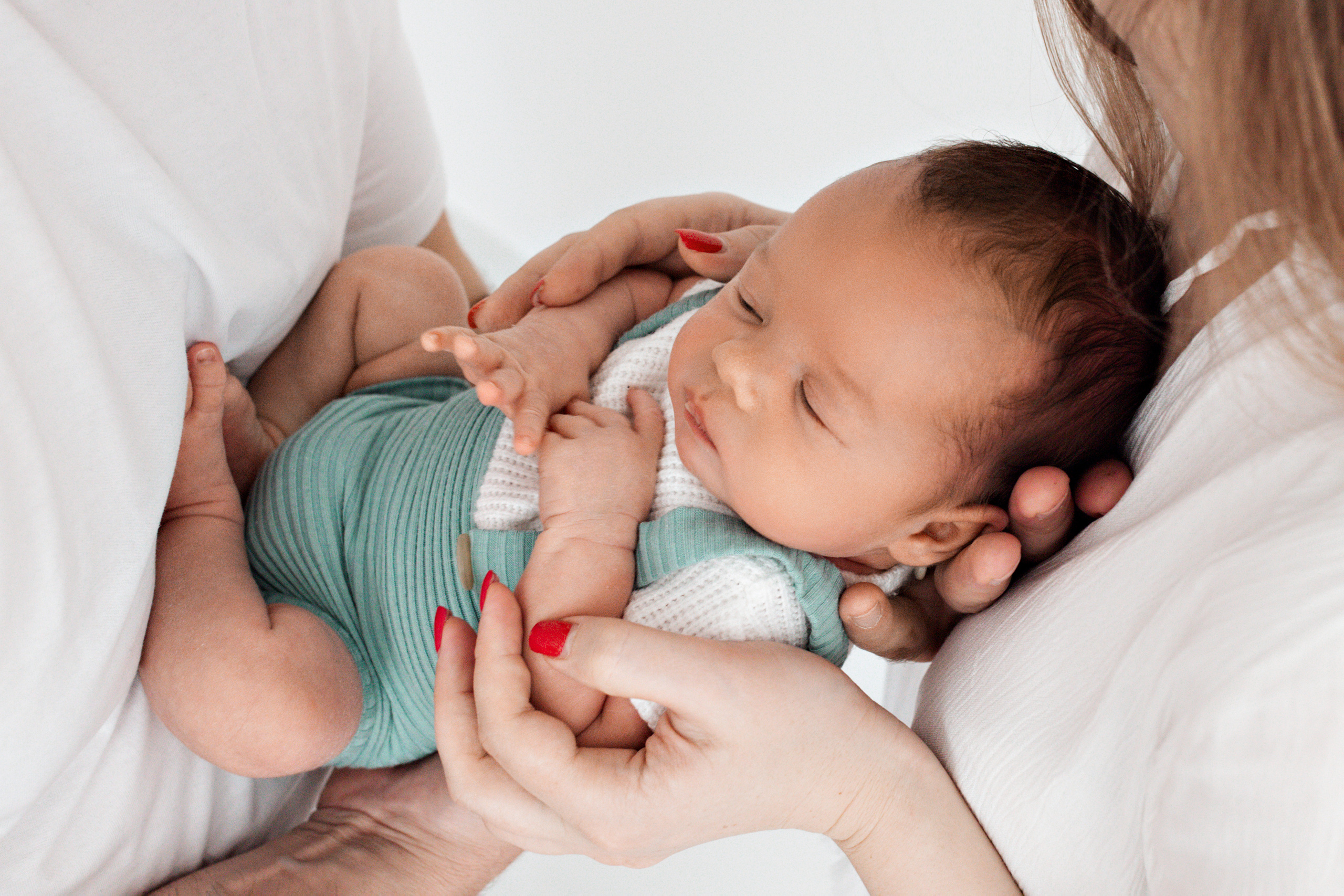 Первая фотосессия Игоря. Фотограф новорожденных в городе Ульяновске Павленкова Лилия