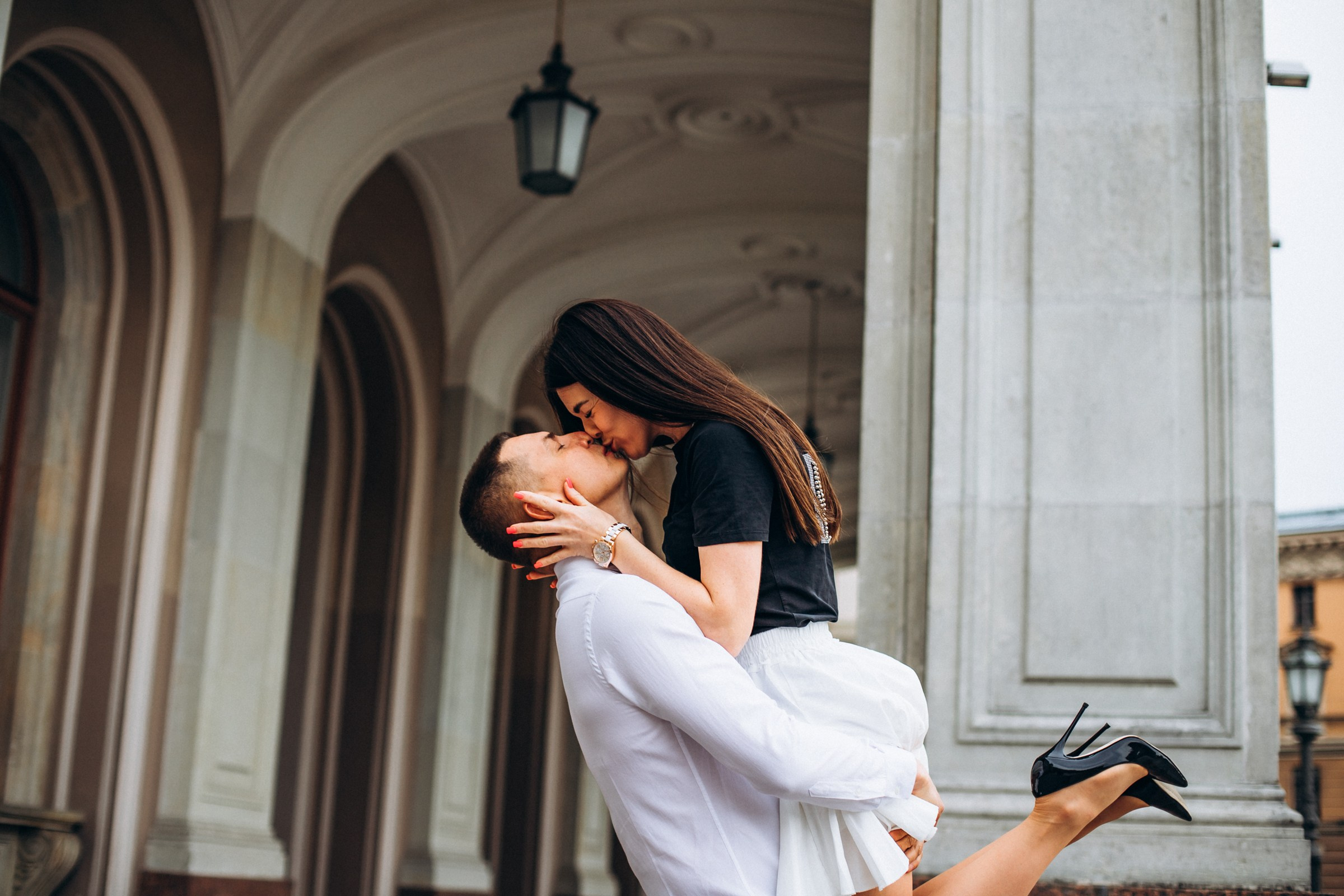 Антон и Ольга в июне. Фотопрогулка в Петербурге. Индивидуальный и семейный фотограф в Санкт-Петербурге