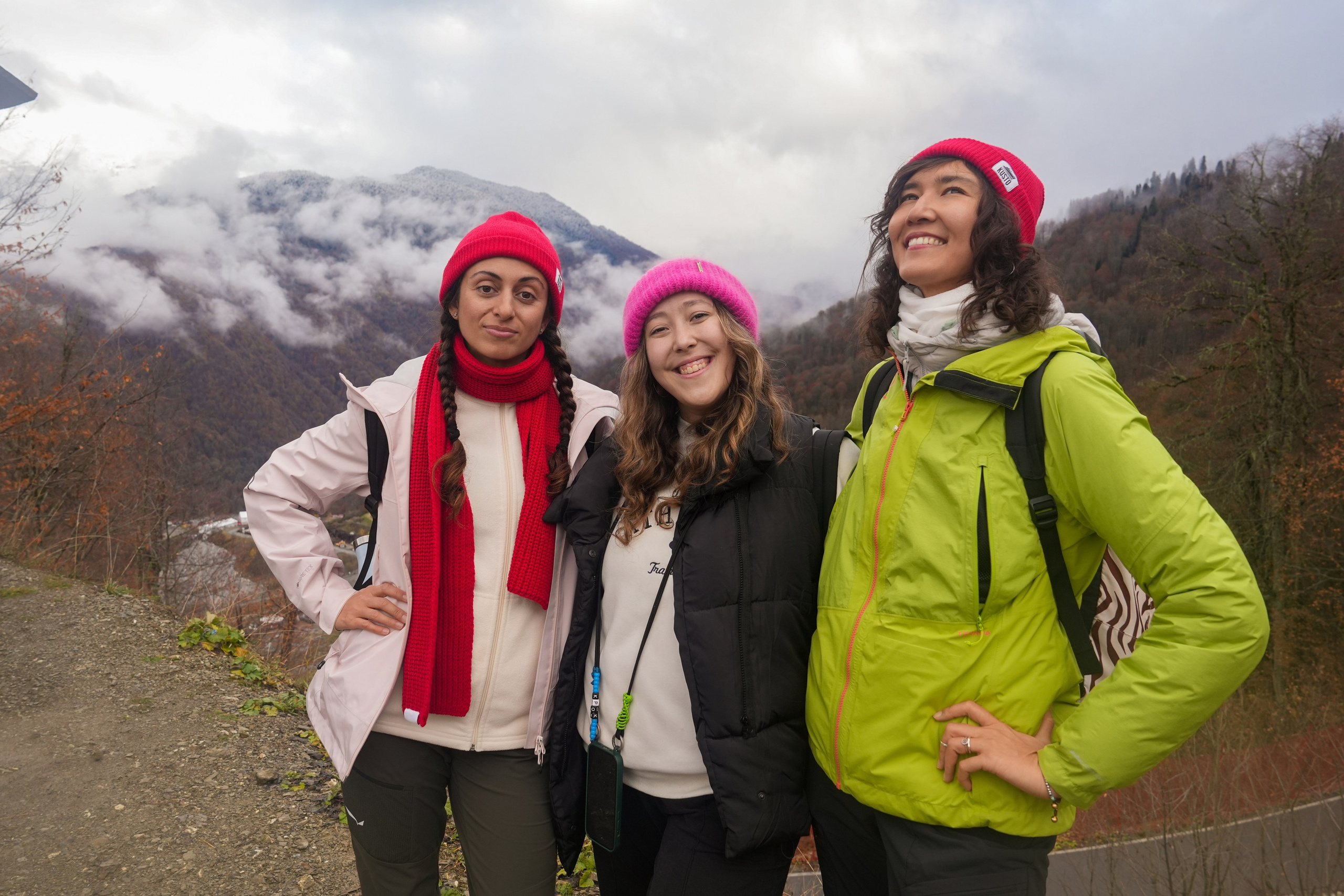 MICE мероприятие — хайкинг на курорте Роза Хутор. Репортажный фотограф в Красной Поляне и Сочи Павлюченко Екатерина