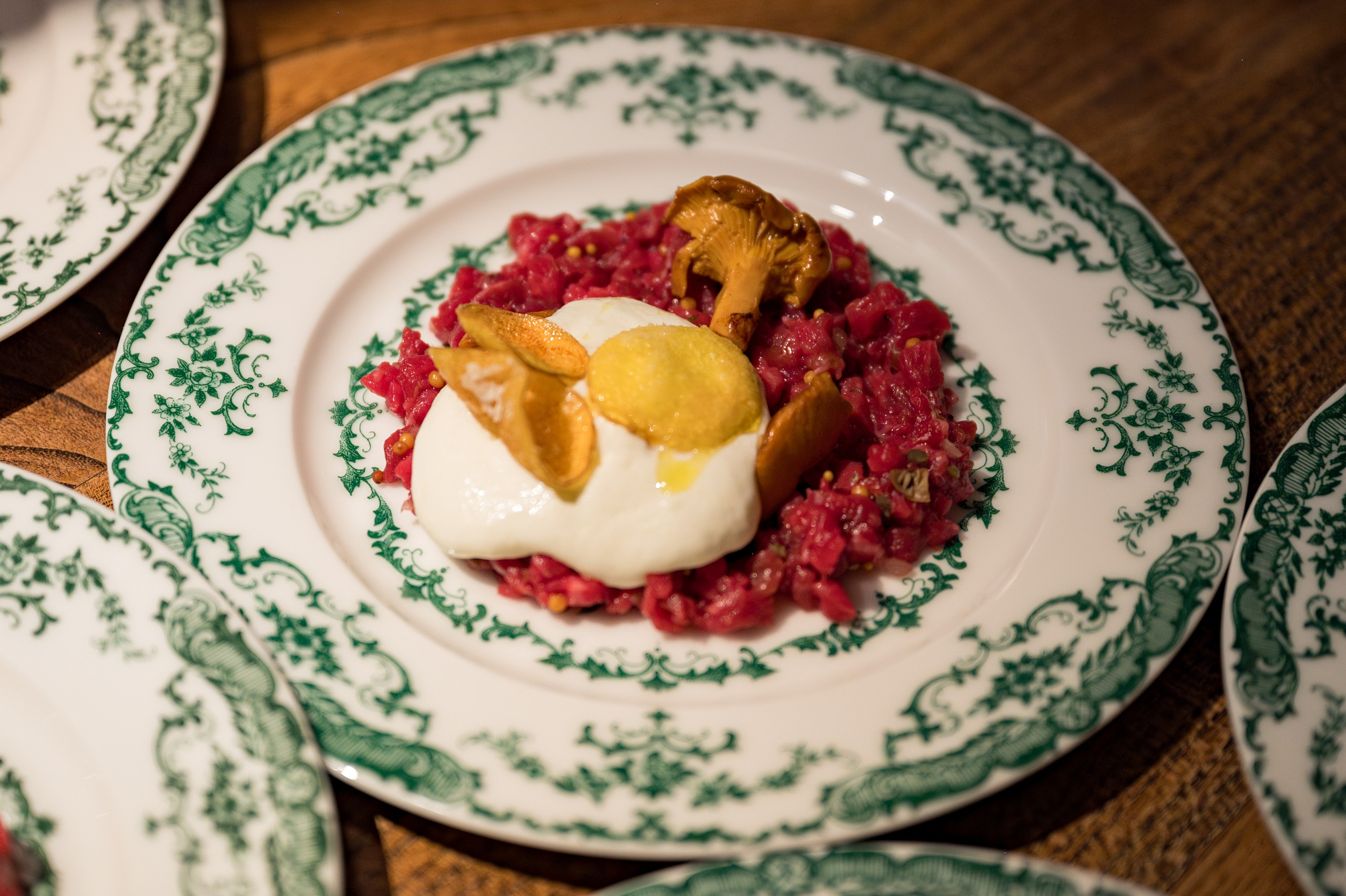 Гастрономический ужин в ресторане Co-Co Chalet. Репортажный фотограф в Красной Поляне и Сочи Павлюченко Екатерина