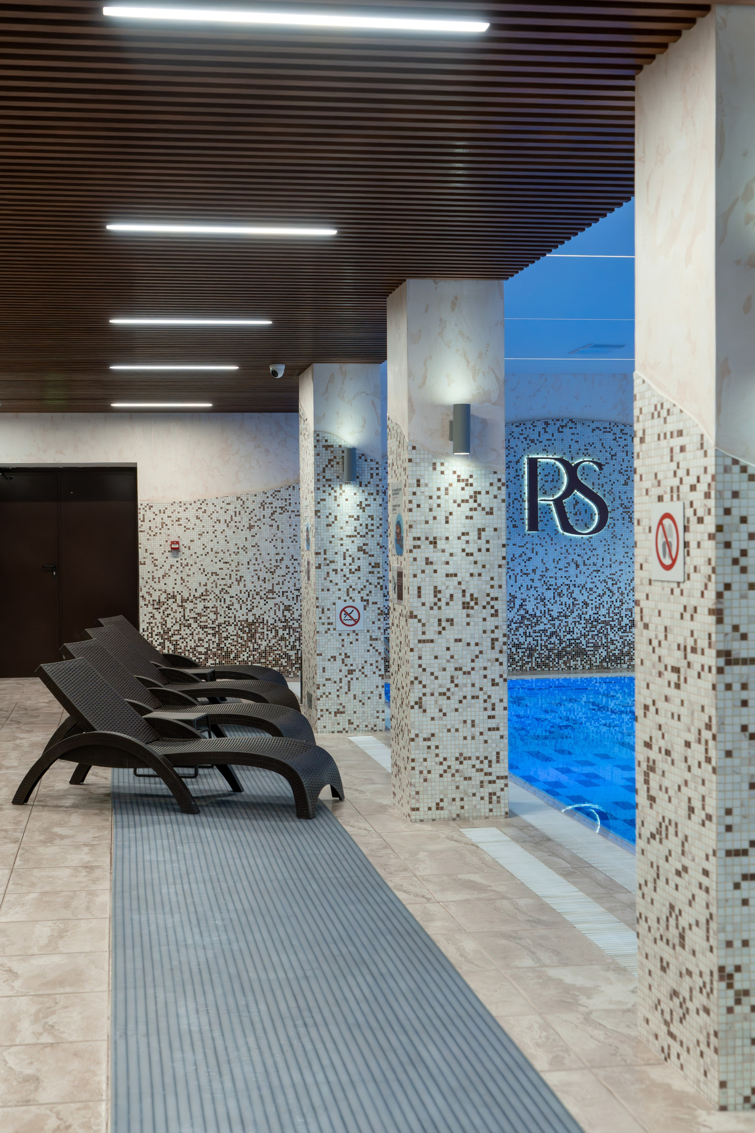 Термальная зона в отеле Rosa Springs. Репортажный фотограф в Красной Поляне и Сочи Павлюченко Екатерина