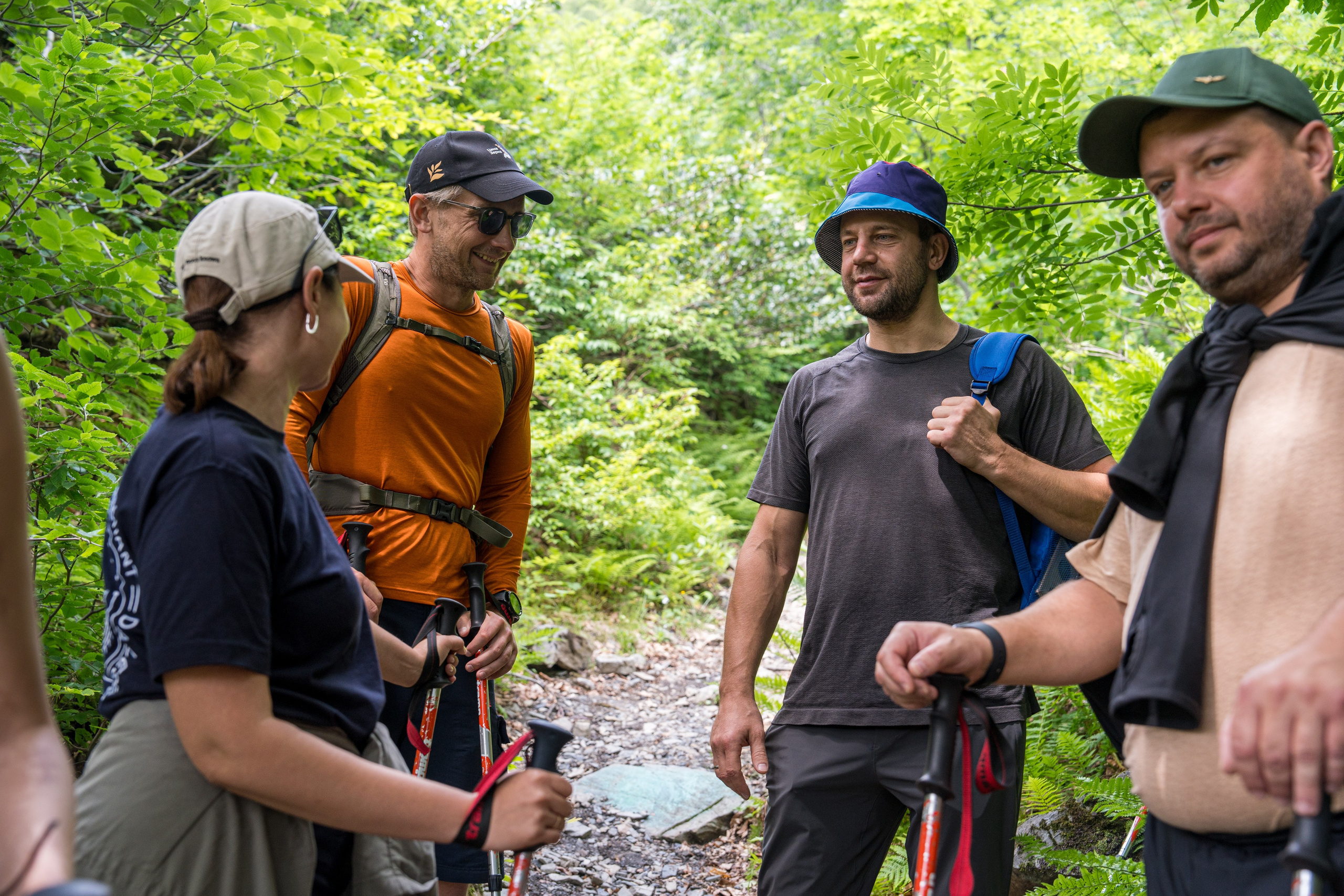 MICE мероприятие для компании «Доставка морем»: хайкинг к Ачипсинским водопадам. Репортажный фотограф в Красной Поляне и Сочи Павлюченко Екатерина