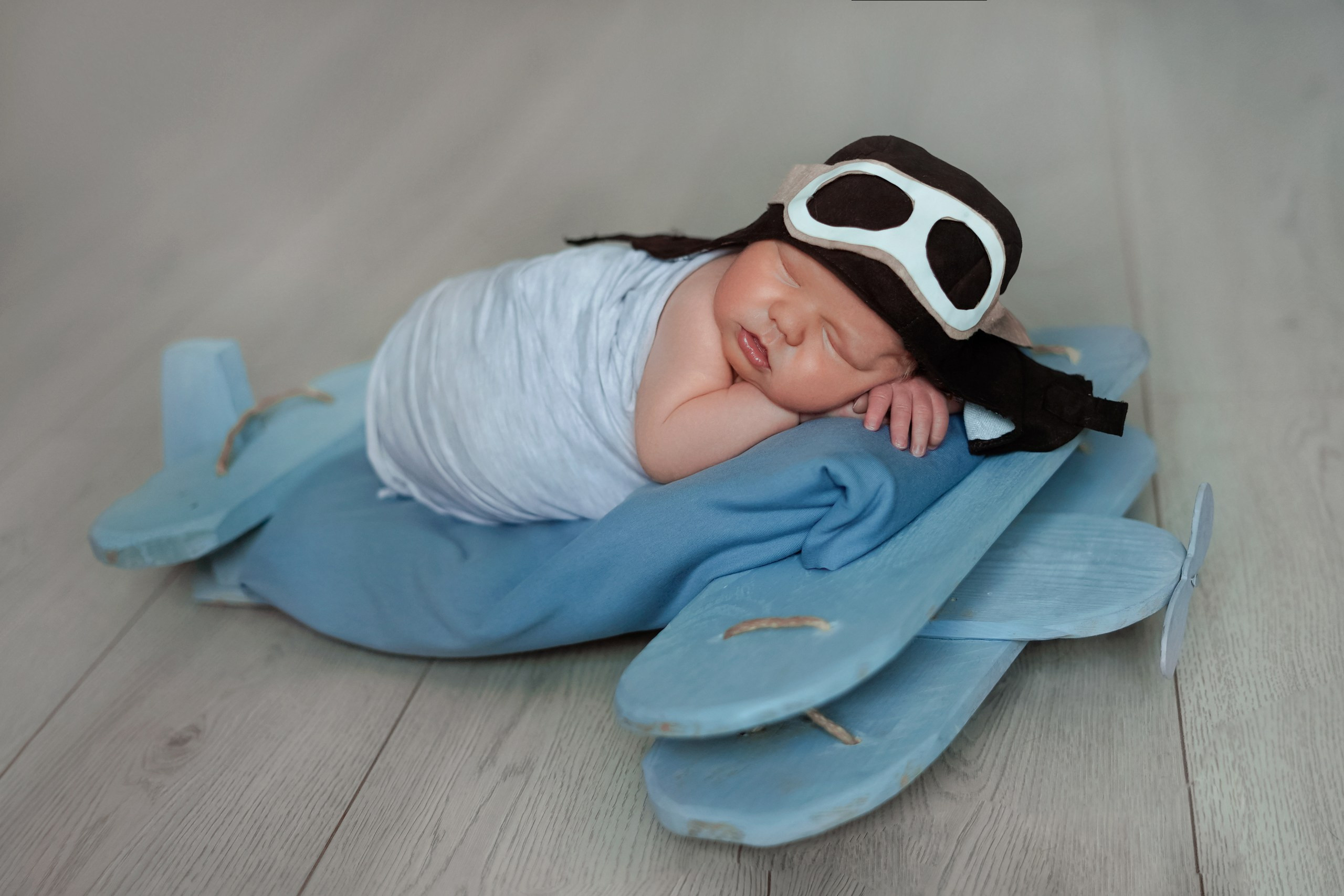 Василий. Newborn съемка. Мила Посвит Фотограф новорожденных в Тобольске