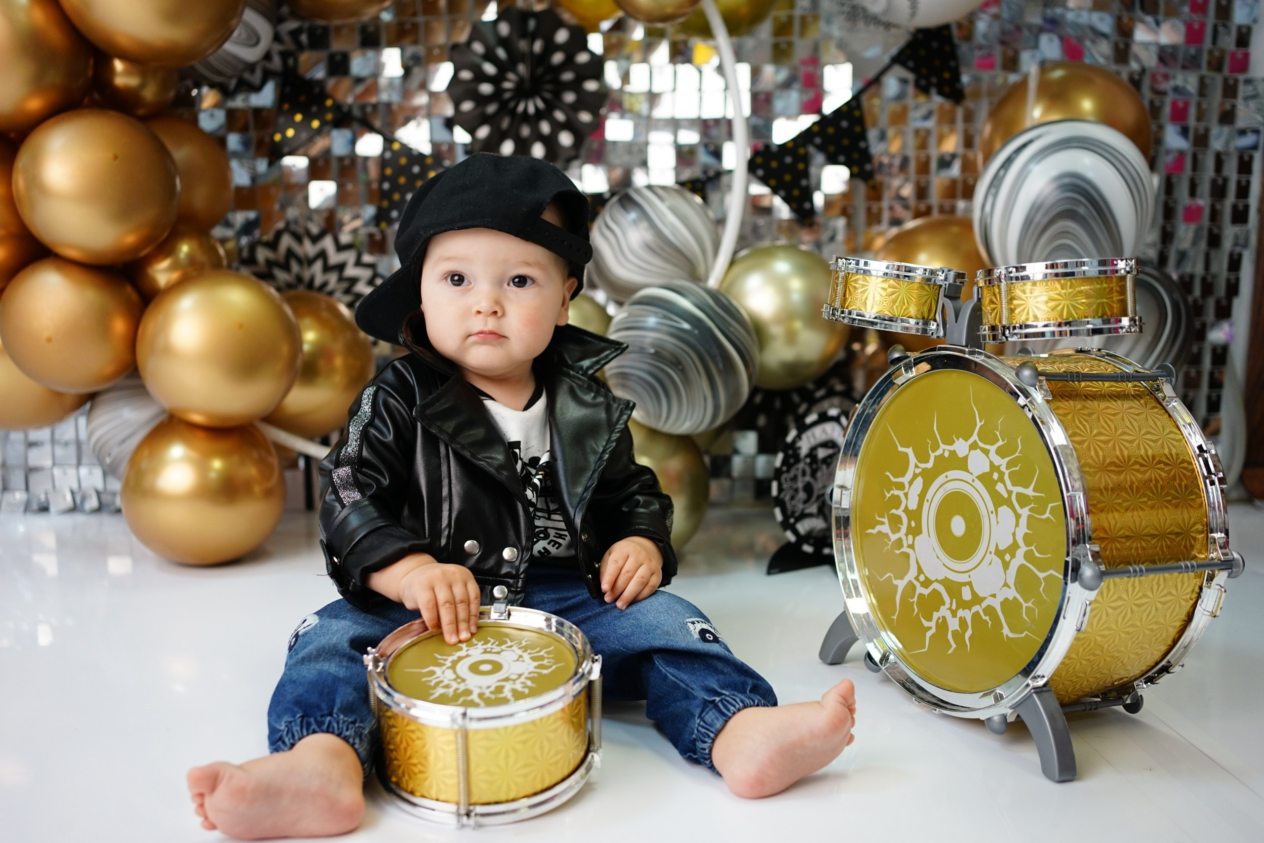 Фотосессия на Годик для Мальчиков. Детская Фотостудия ГОДОВАСИКИ в Санкт-Петербурге фотосесия на годик