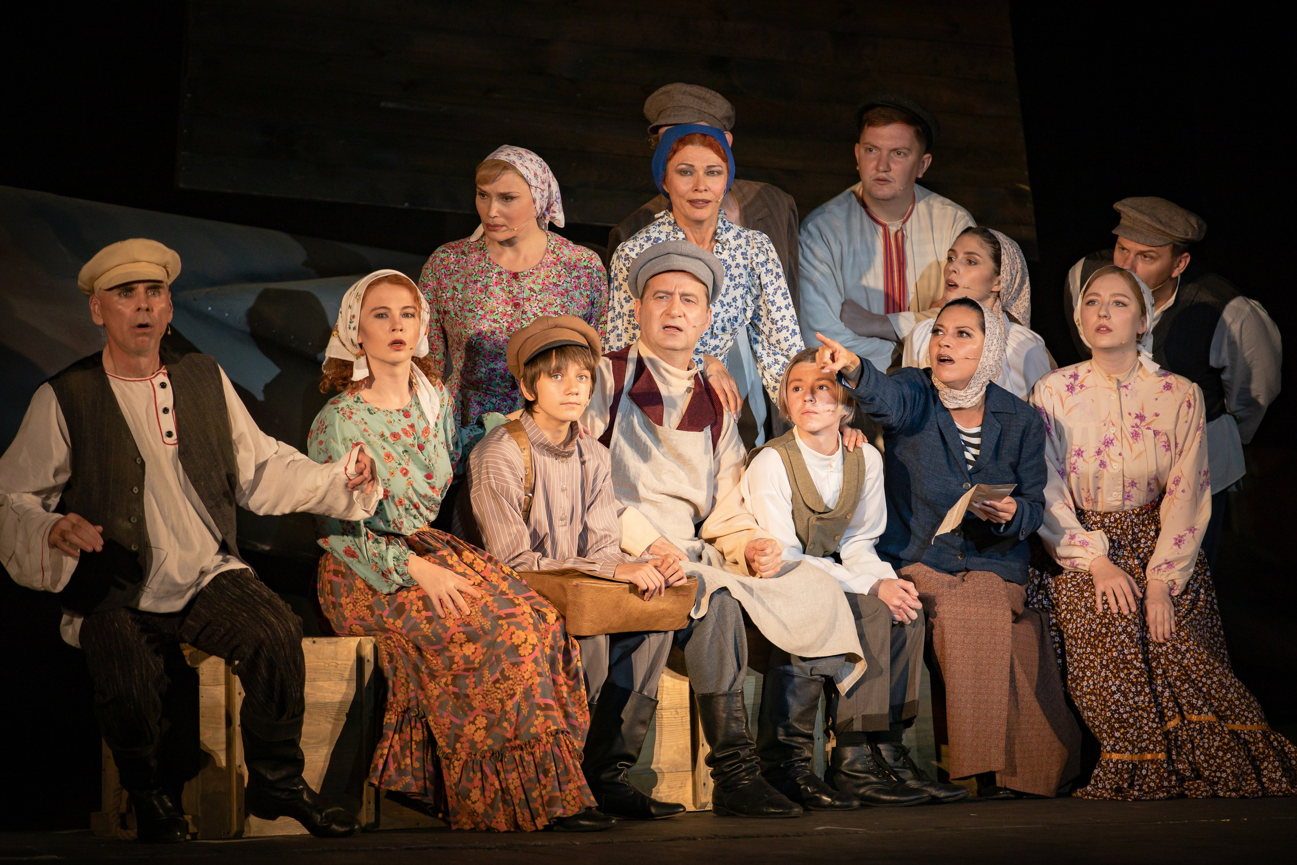 2 капитана. Фотограф. г. Южно-Сахалинск. Олег Толстов