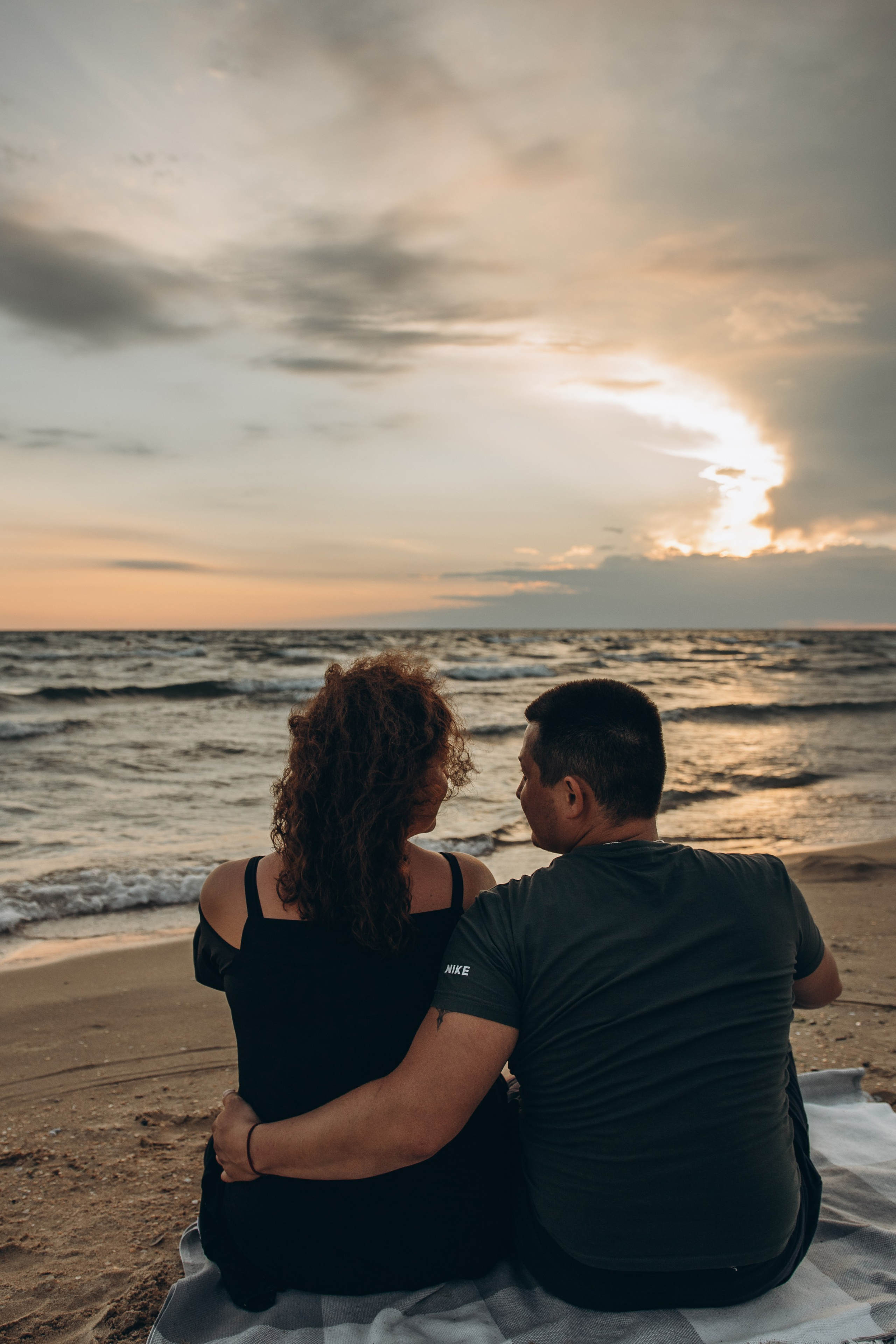 Михаил, Алена и Кирюша — встреча заката с любимыми. Семейный фотограф Новороссийск, Анапа, Геленджик — Юлия Давыдова