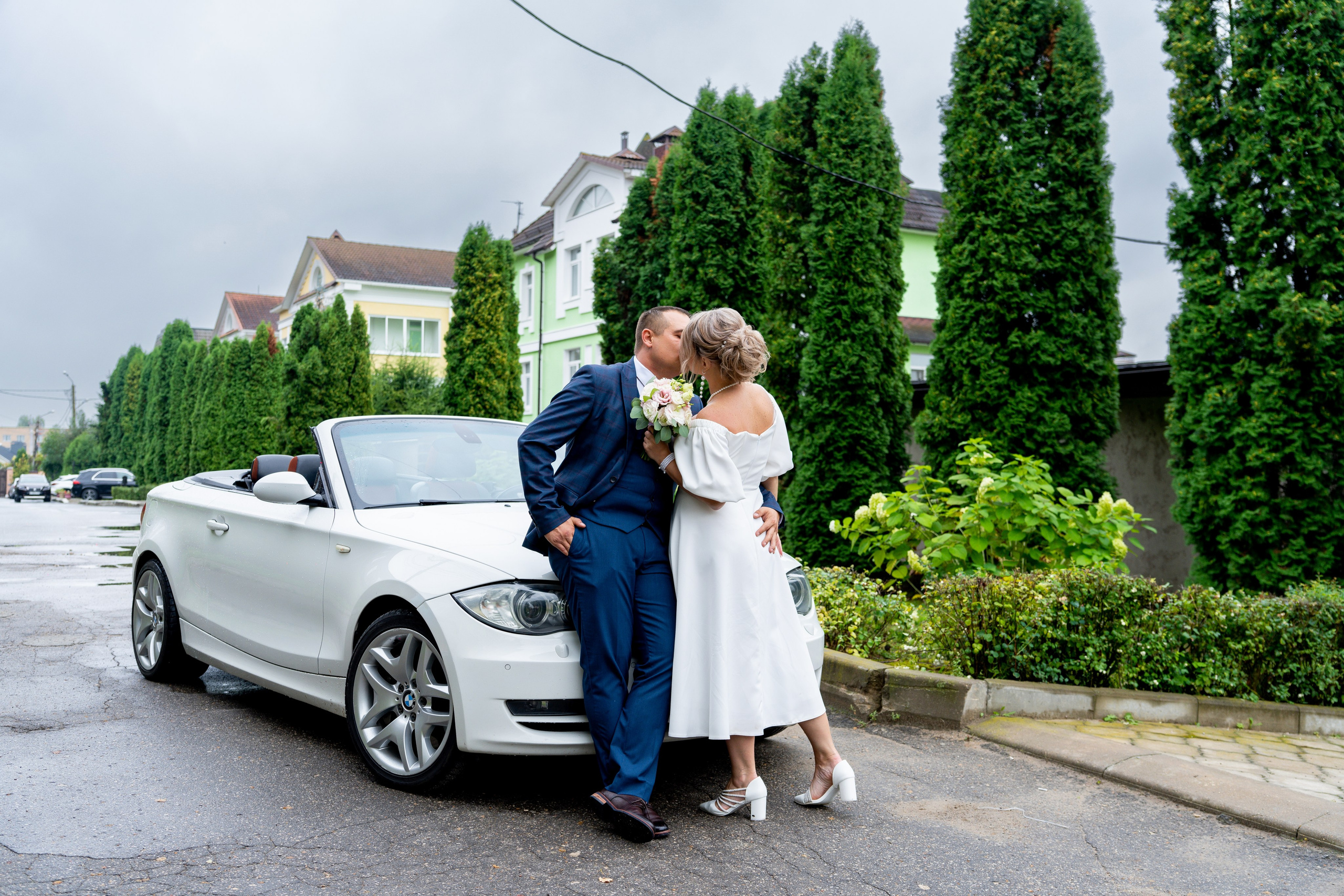 Свадебная фотосессия с кабриолетом. Видеограф Алексей Жарков