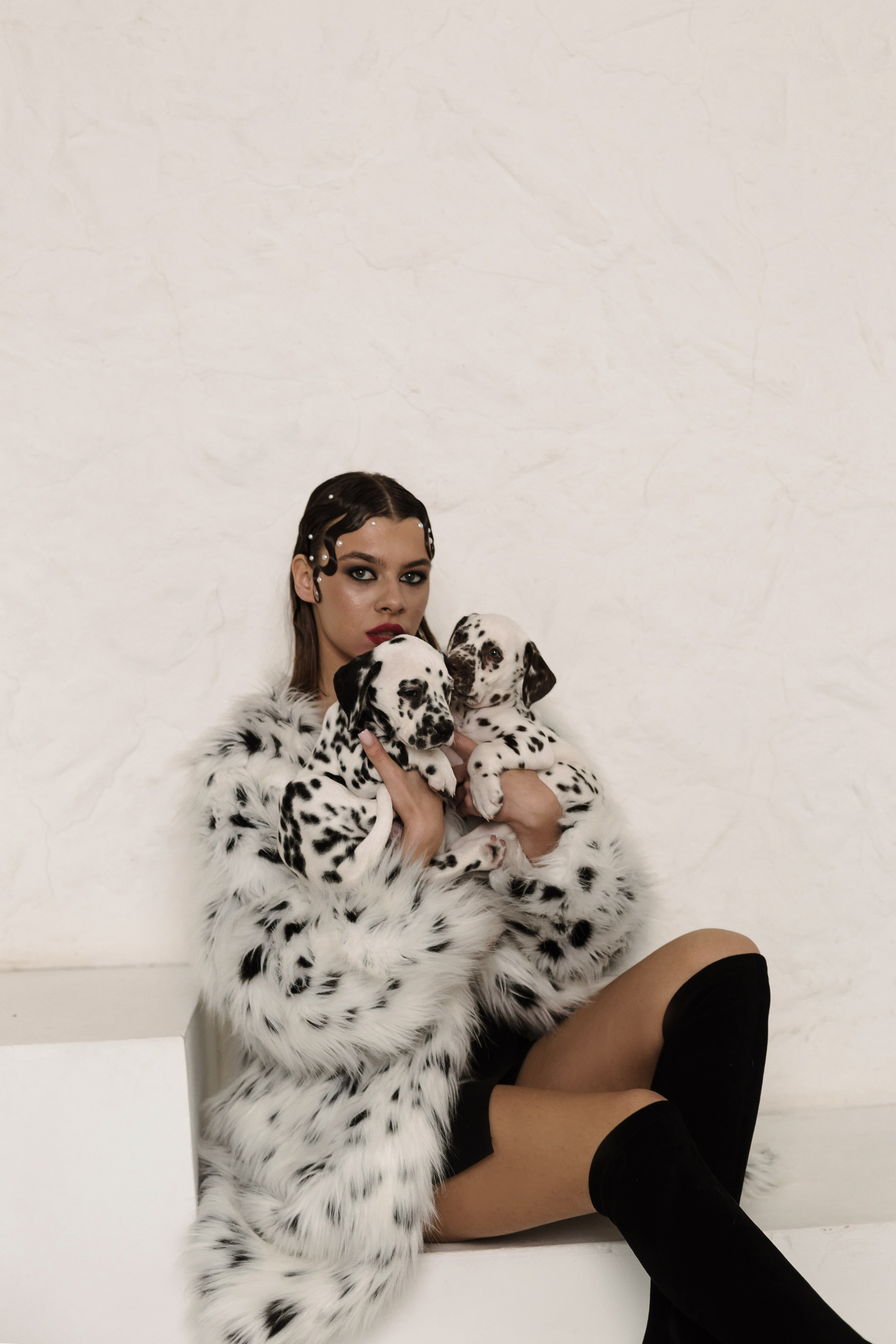 Md:@m_korsunenko Hair: @aleksandrova.hair Org: @creative_photoday Loc: Ark studio | фотостудия СПБ Dogs: vk.com/club2372836