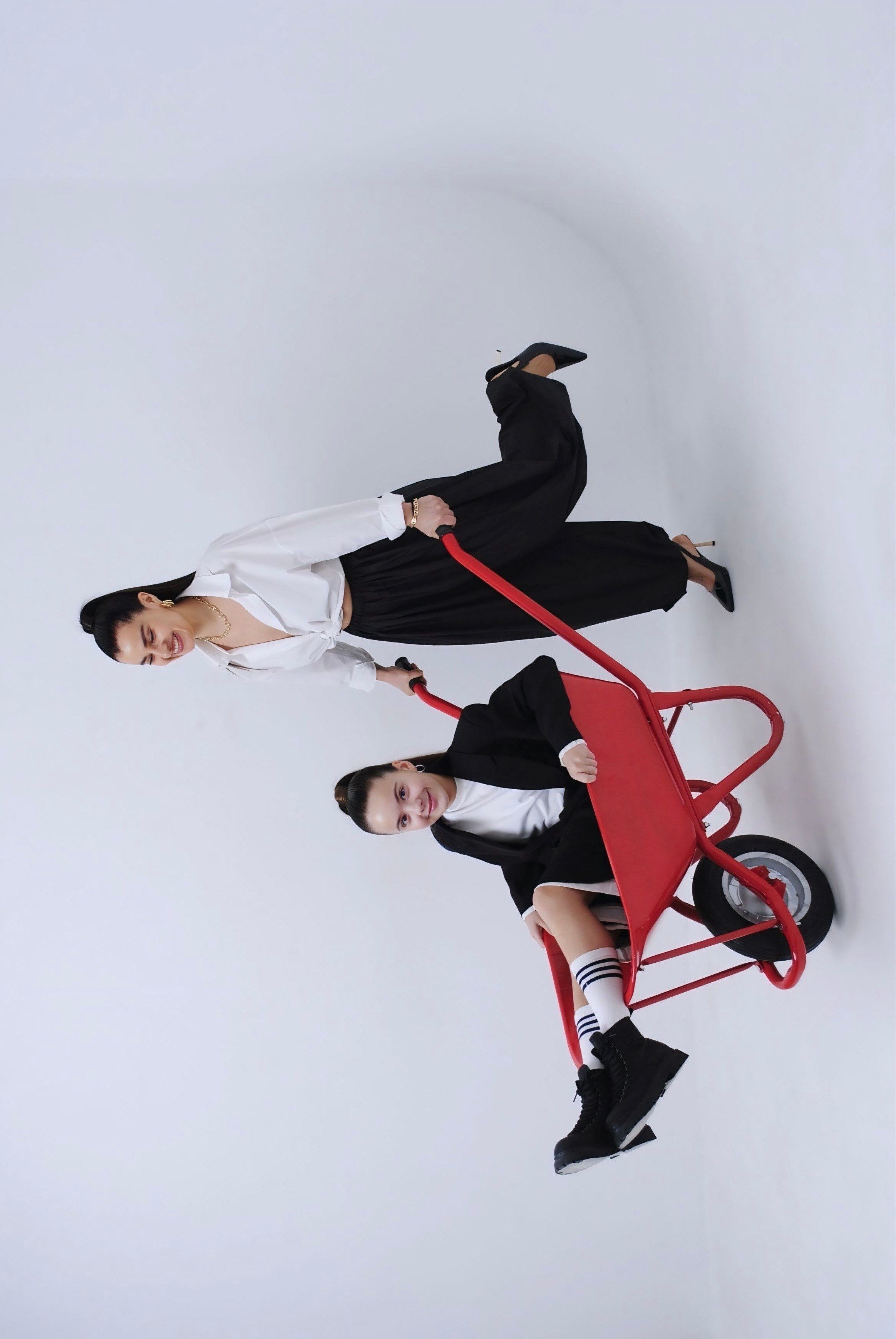 Кристина и Марго. Фотограф Мария Мусаелян