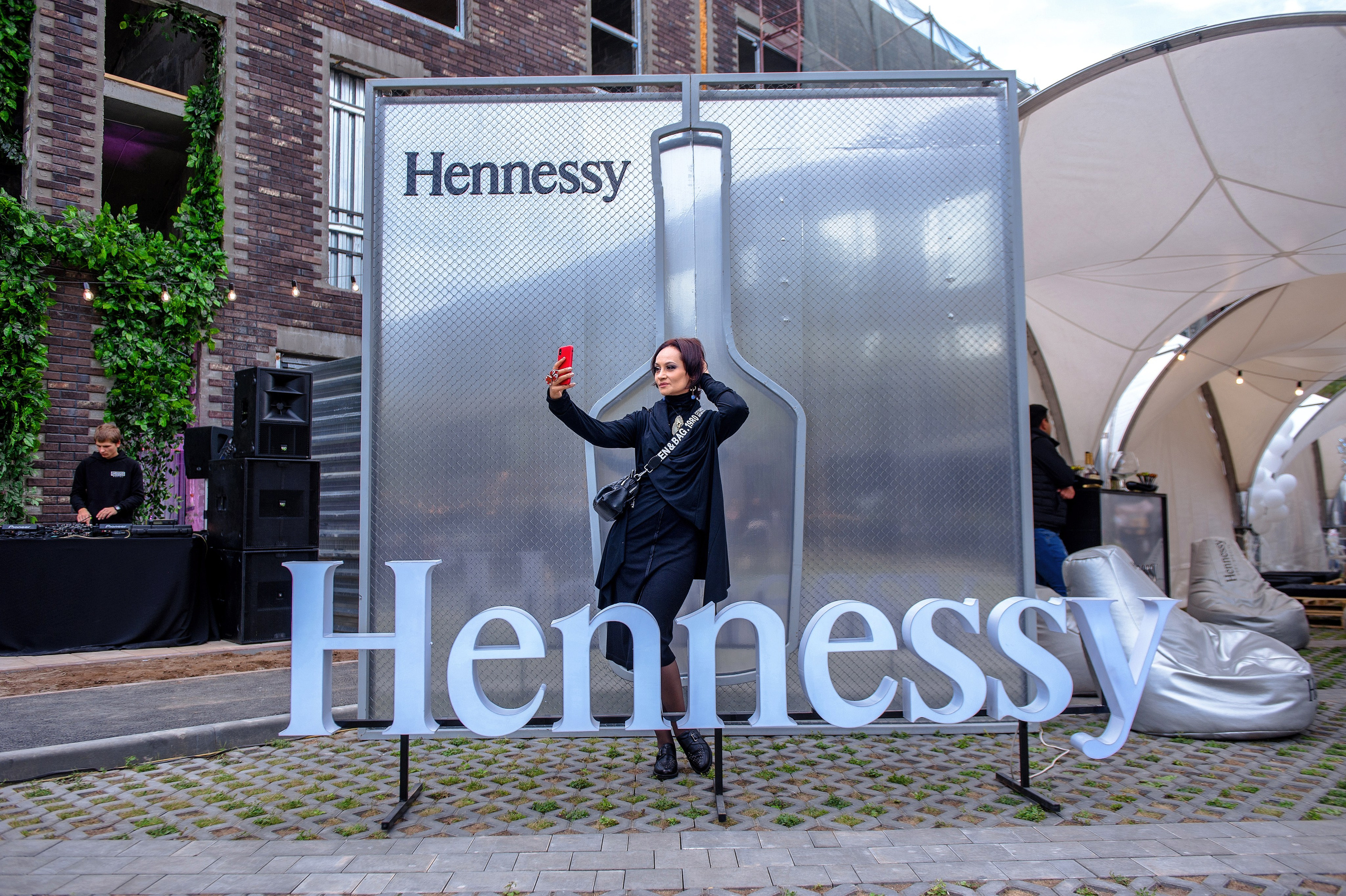 Brand Events. Елена Северина фотограф, Алматы: репортаж (спорт, концерты, конференции), предметная и фуд-съёмка, портреты, каталоги, фэшн, ретушь