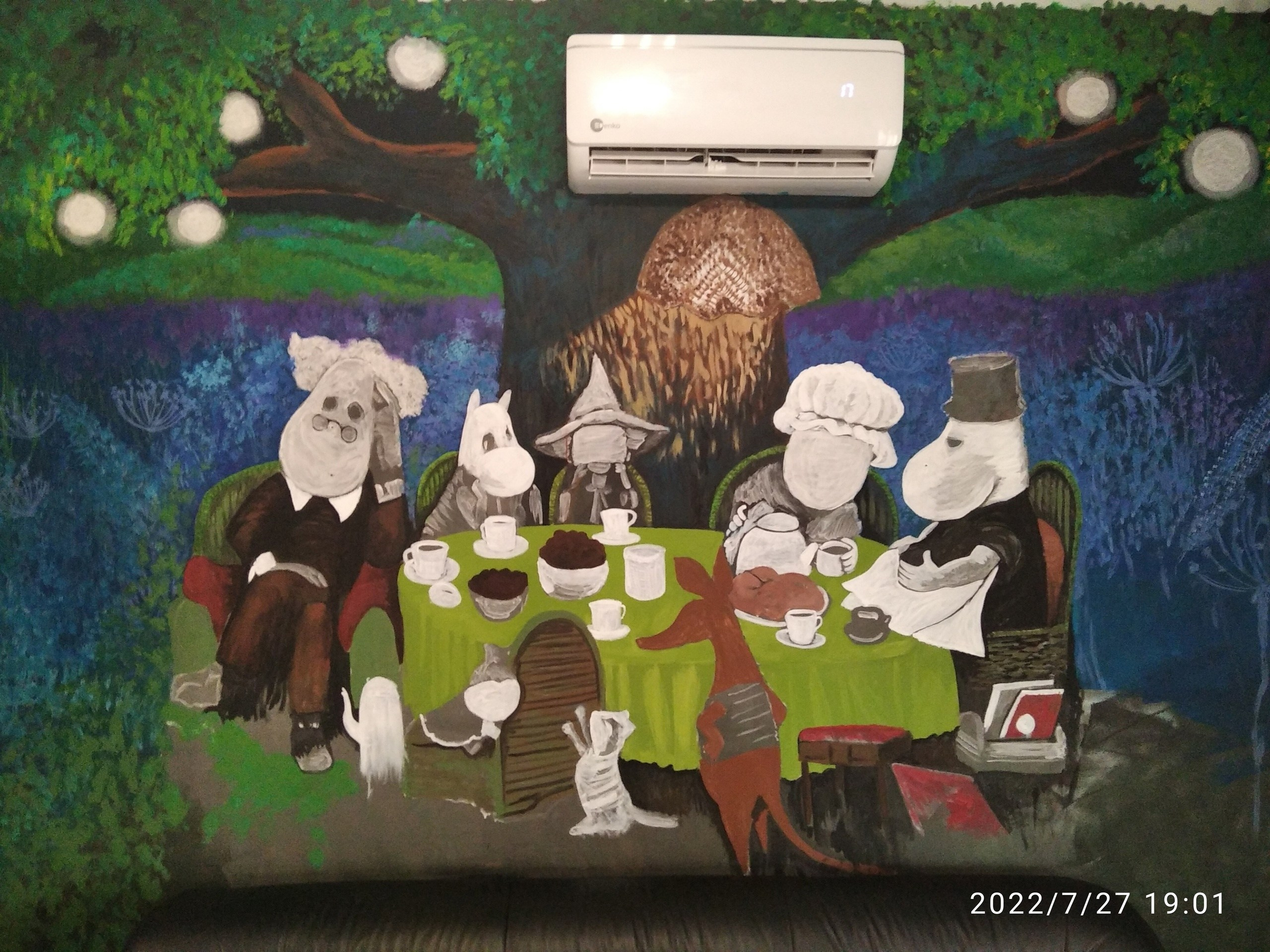 Роспись стен. Яр Панов Арт.Картины, татуировки, роспись стен и одежды в Москве