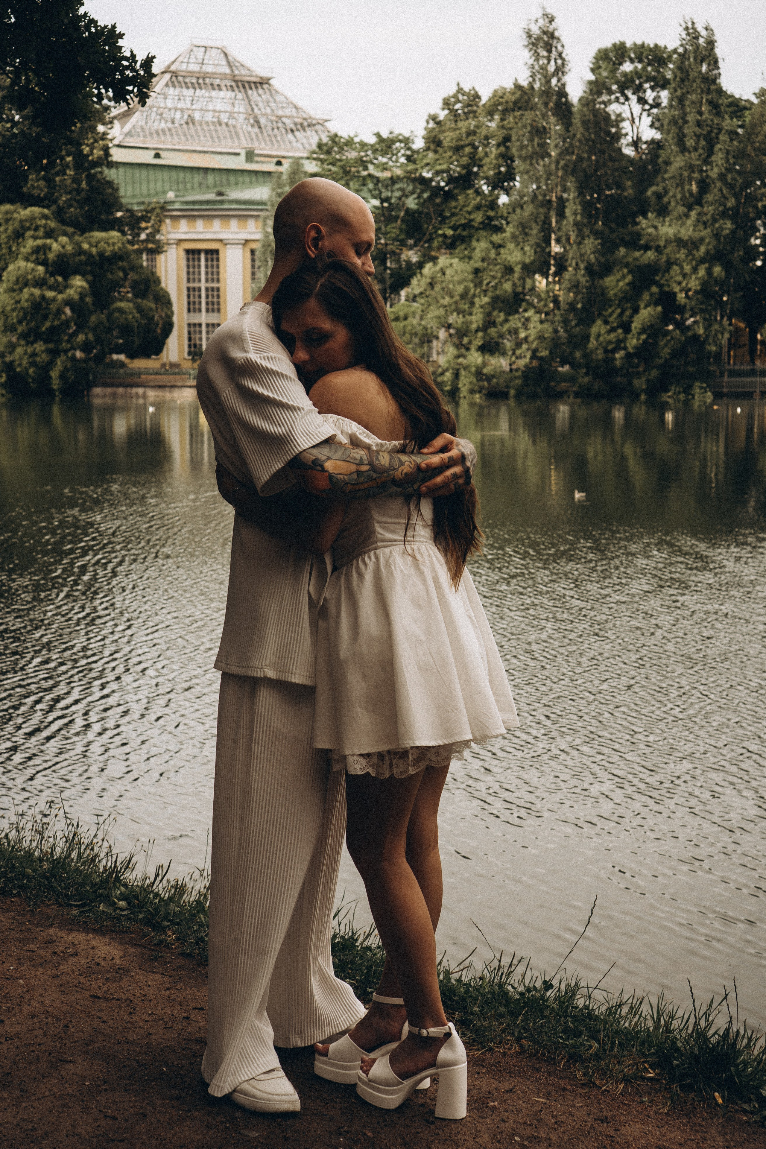 СВАДЕБНАЯ ПРОГУЛКА ПО ТАВРИЧЕСКОМУ САДУ И НЕВСКОЙ РАТУШЕ. Профессиональный фотограф, Санкт-Петербург — Виктория Богомолова