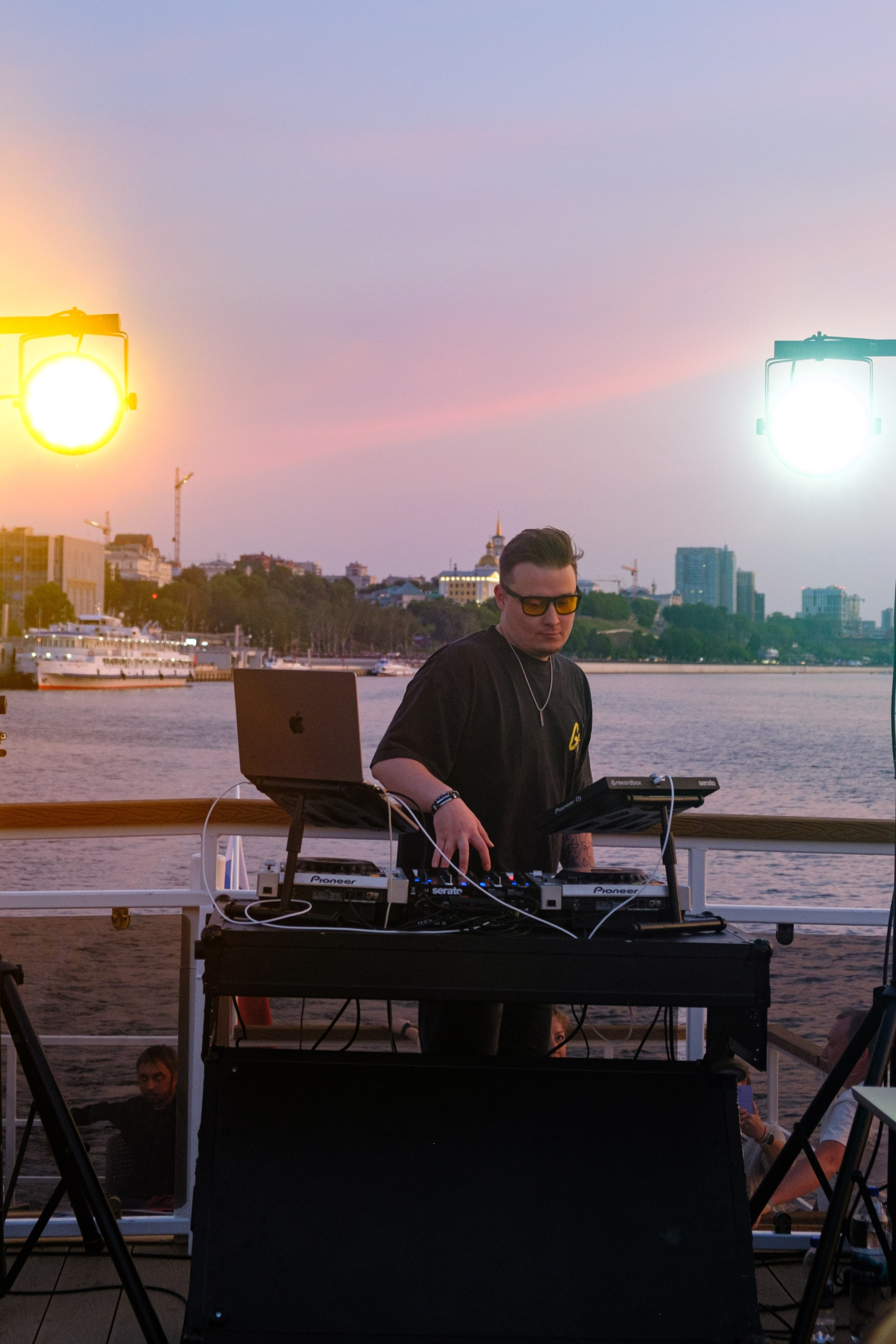 Концерты/DJ сеты. Контент-фотограф и видеограф в Перми