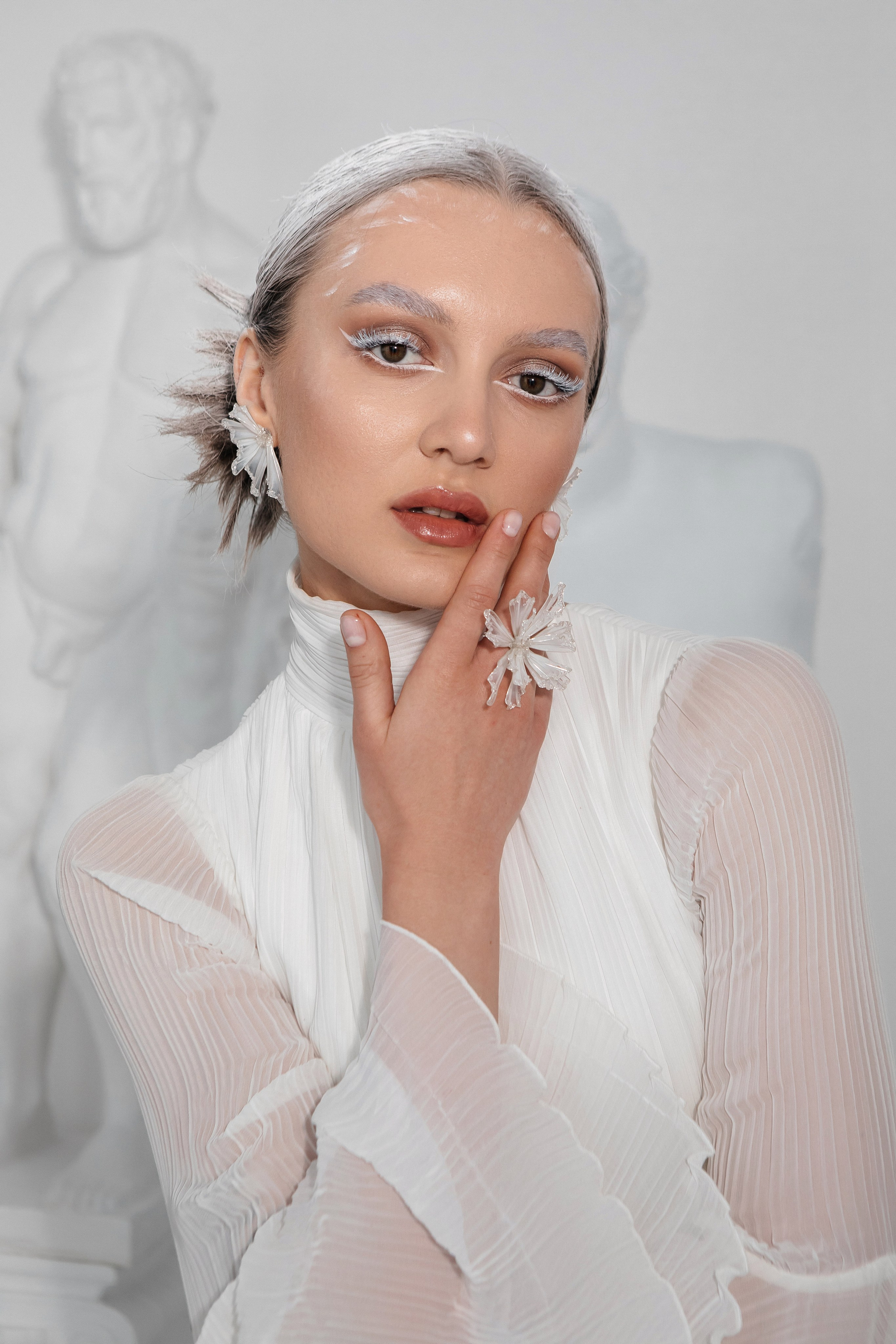 Для бренда украшений Оксана Туз. Свадебный и семейный фотограф Ибрагимова Мария из Екатеринбурга