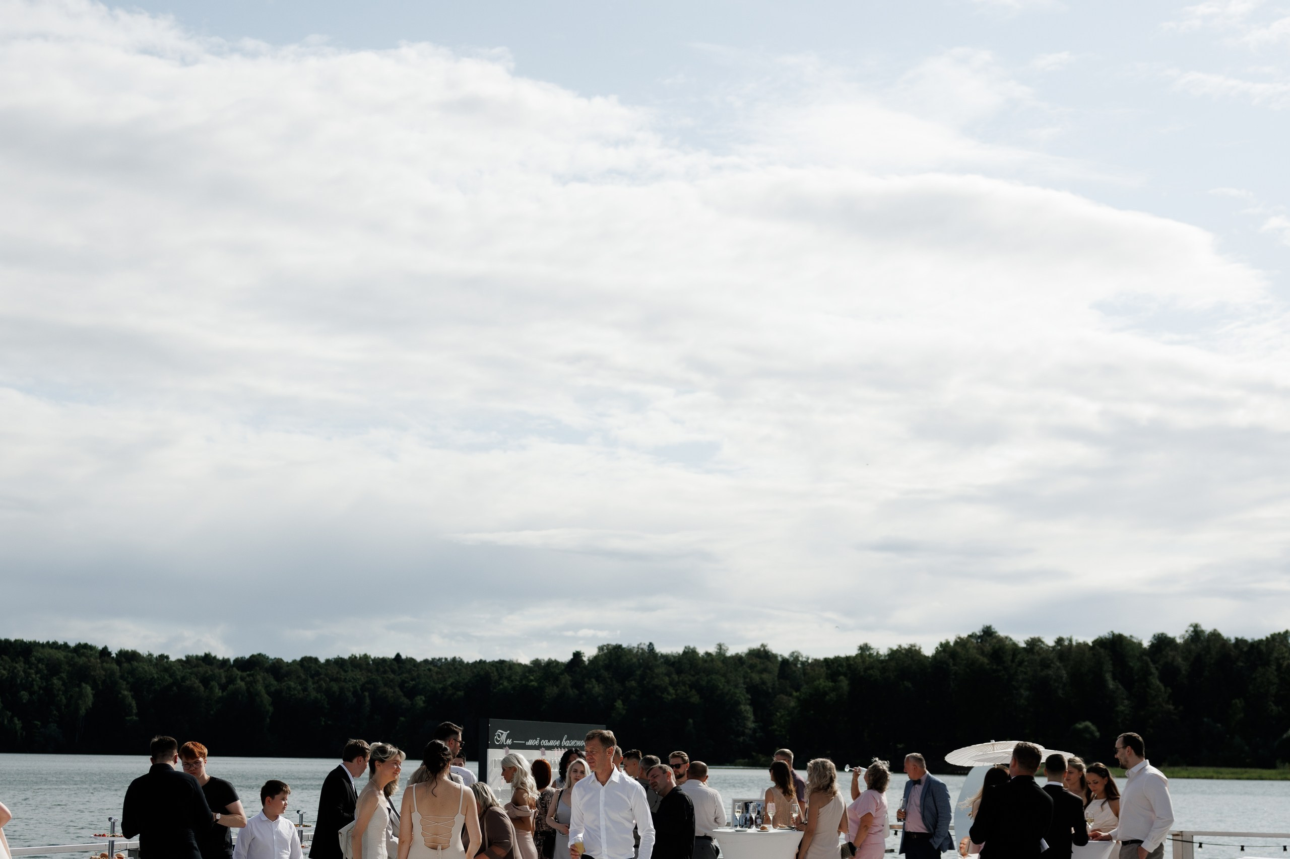 На берегу. Свадебный и семейный фотограф в Твери, Москве, Санкт-Петербурге