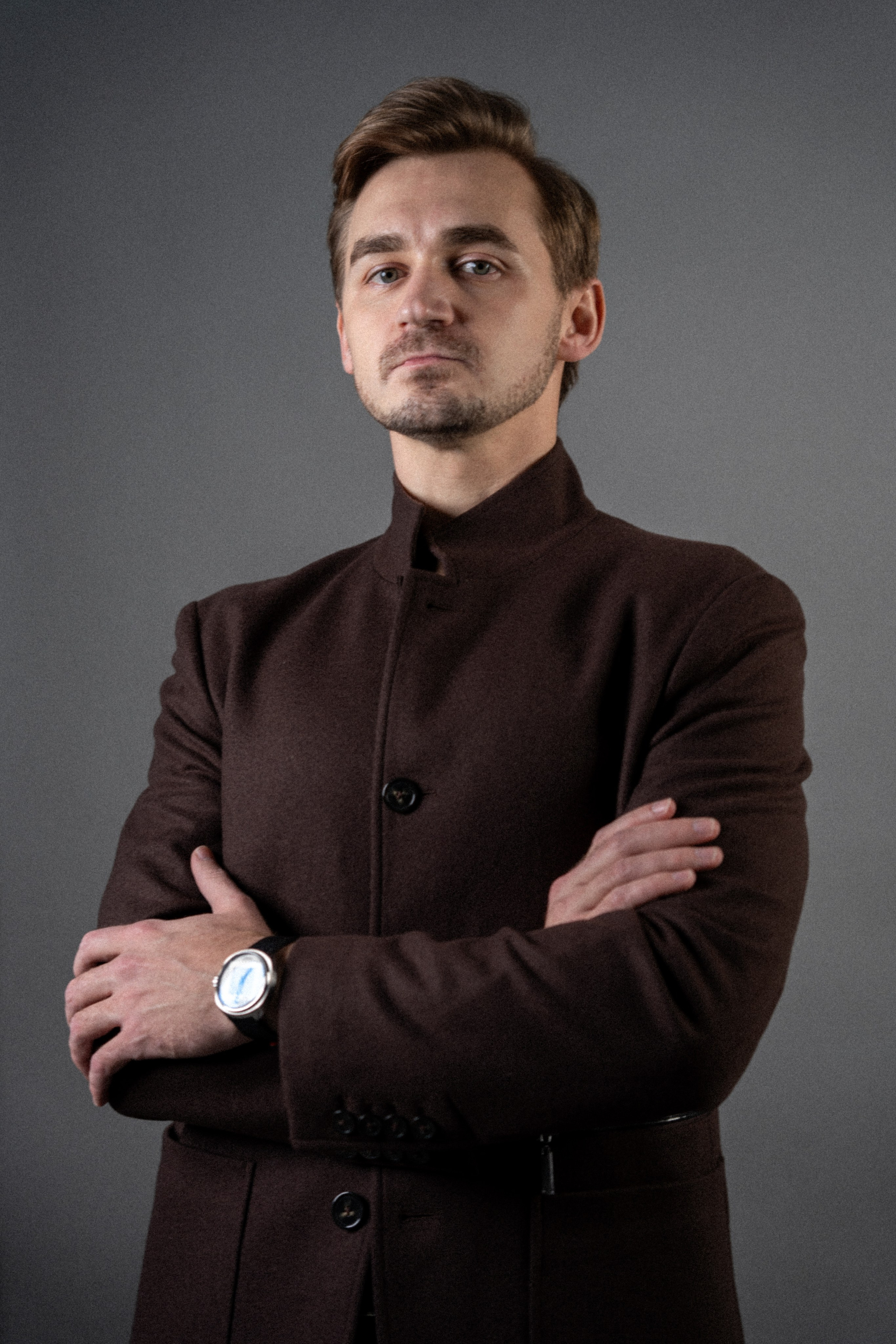 Студийный деловой портрет. Фотограф Елизавета Потешкина