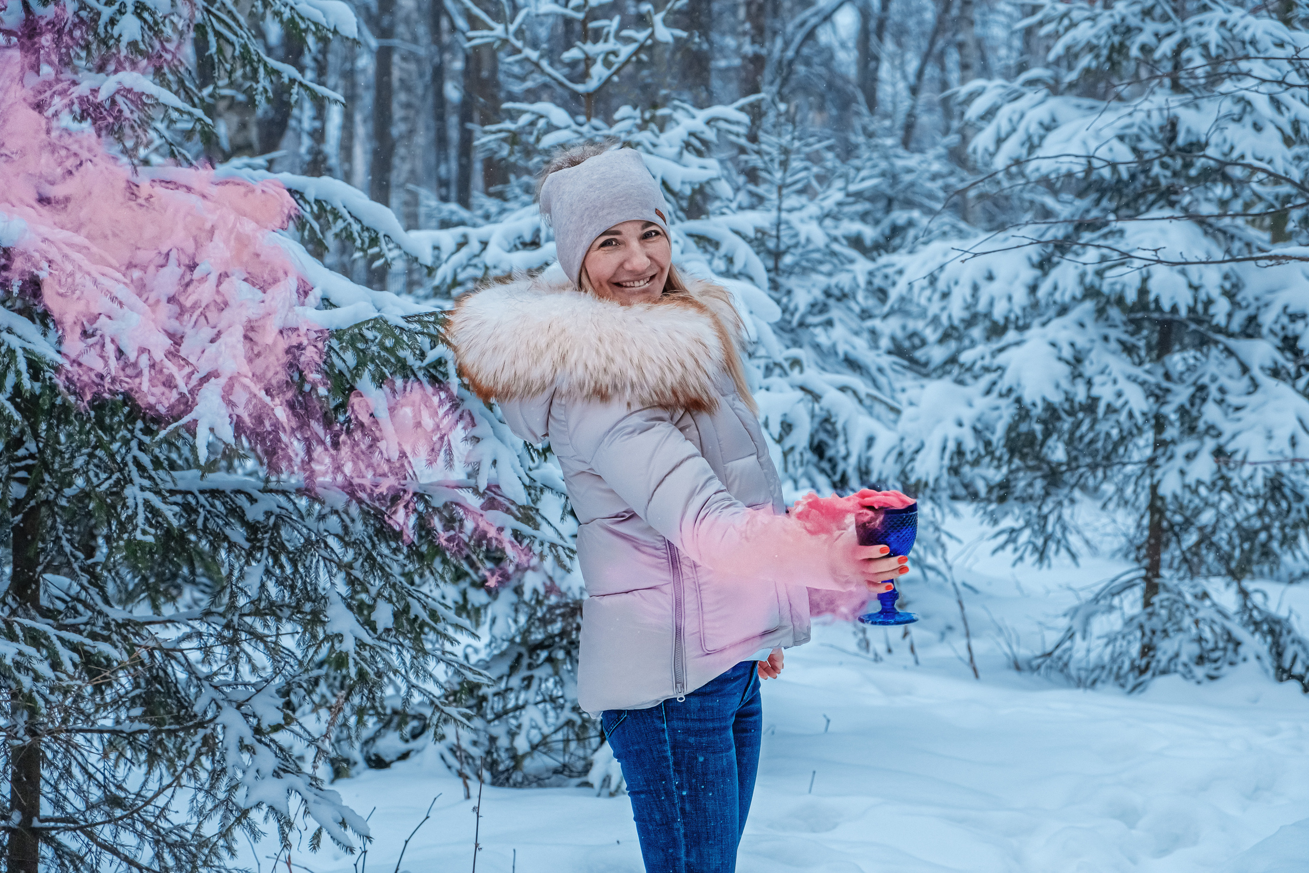 Фотосессия с цветным дымом. Отличные фотографии своих близких, своего бизнеса или даже себя. СПб