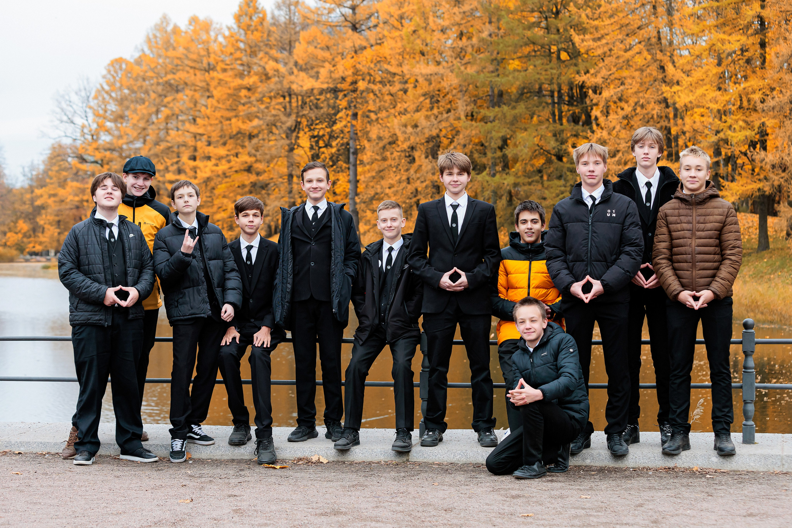 Осень. Старшая школа. Свадебный, семейный, детский фотограф в Санкт-Петербурге