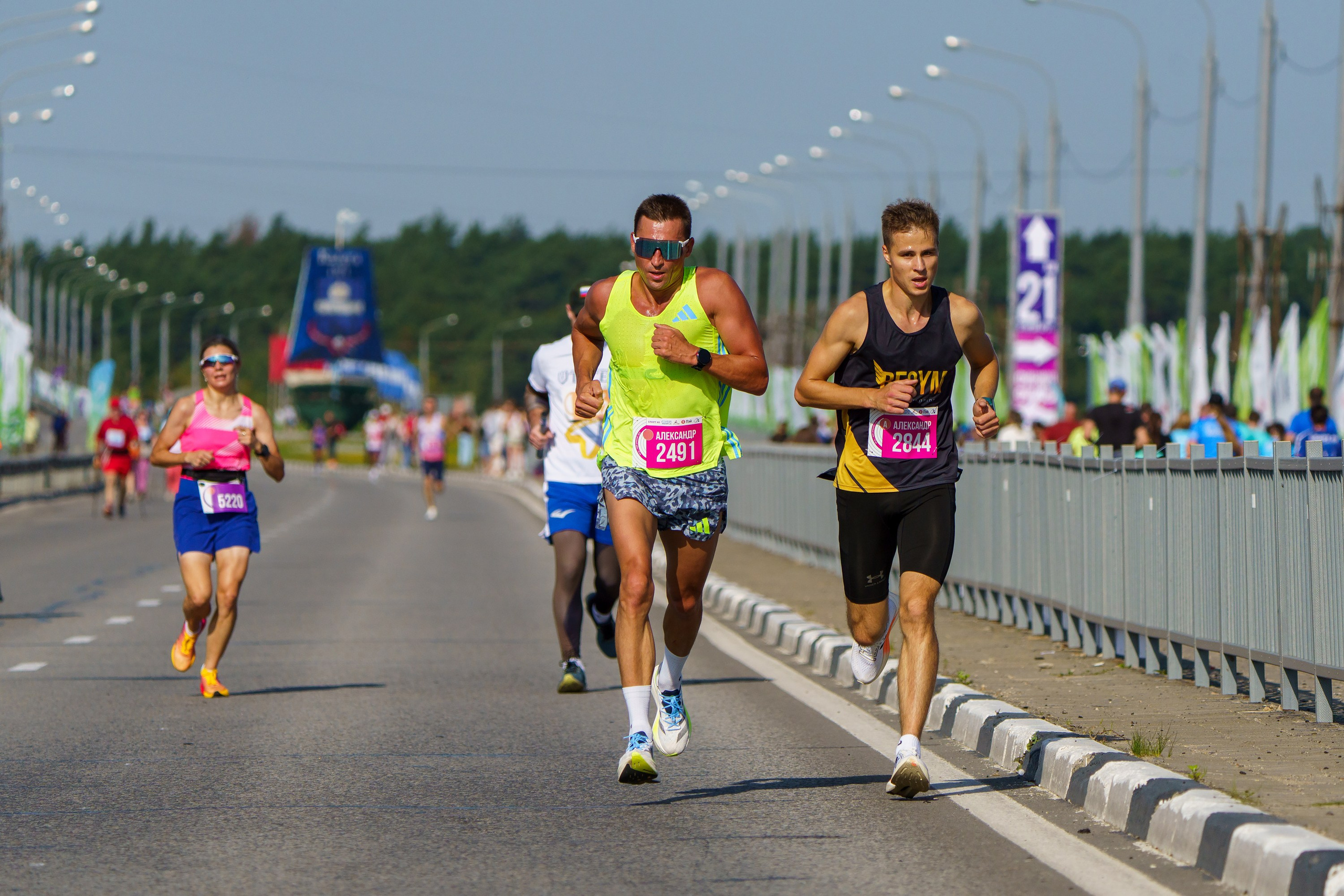 Фотографии Калужский Космический марафон 2025, Взрослые. Фотограф спортивные события, недвижимость, турбизнес