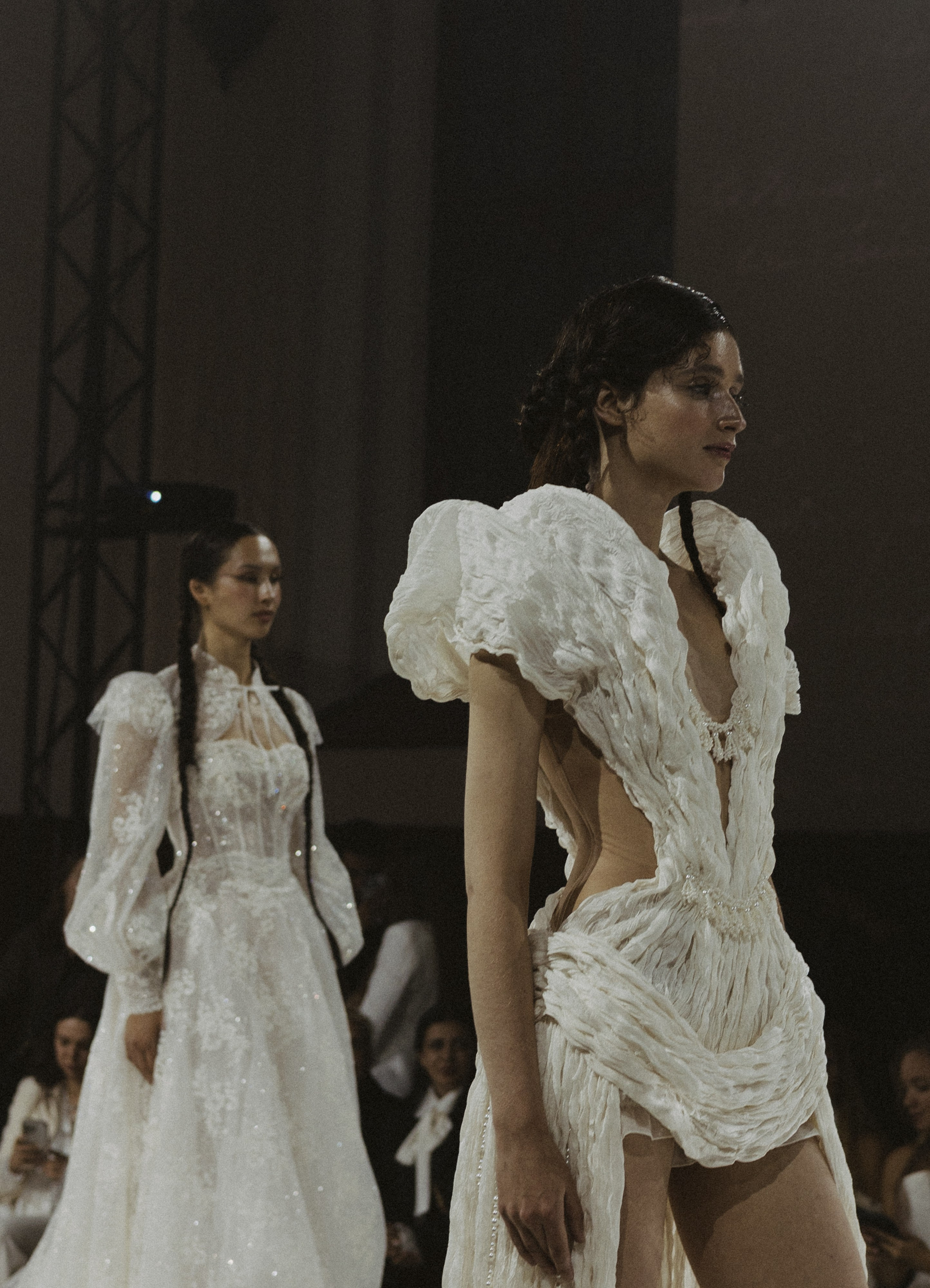 Rara Avis Fashion Show 2026. Fusion Wedding Photographer