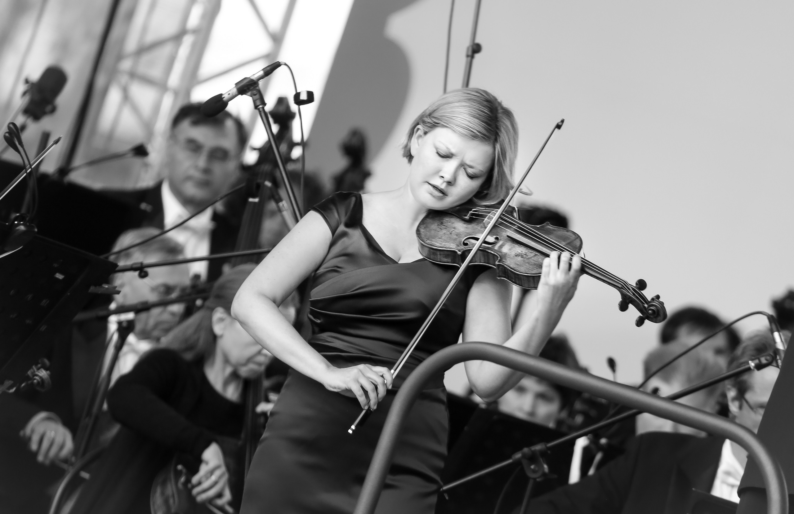 «Под небом голубым…»: второй фестивальный вечер в Новом Иерусалиме. Дарья Письменюк / Darya Leitstern — фотограф, музыкант, журналист, путешественник