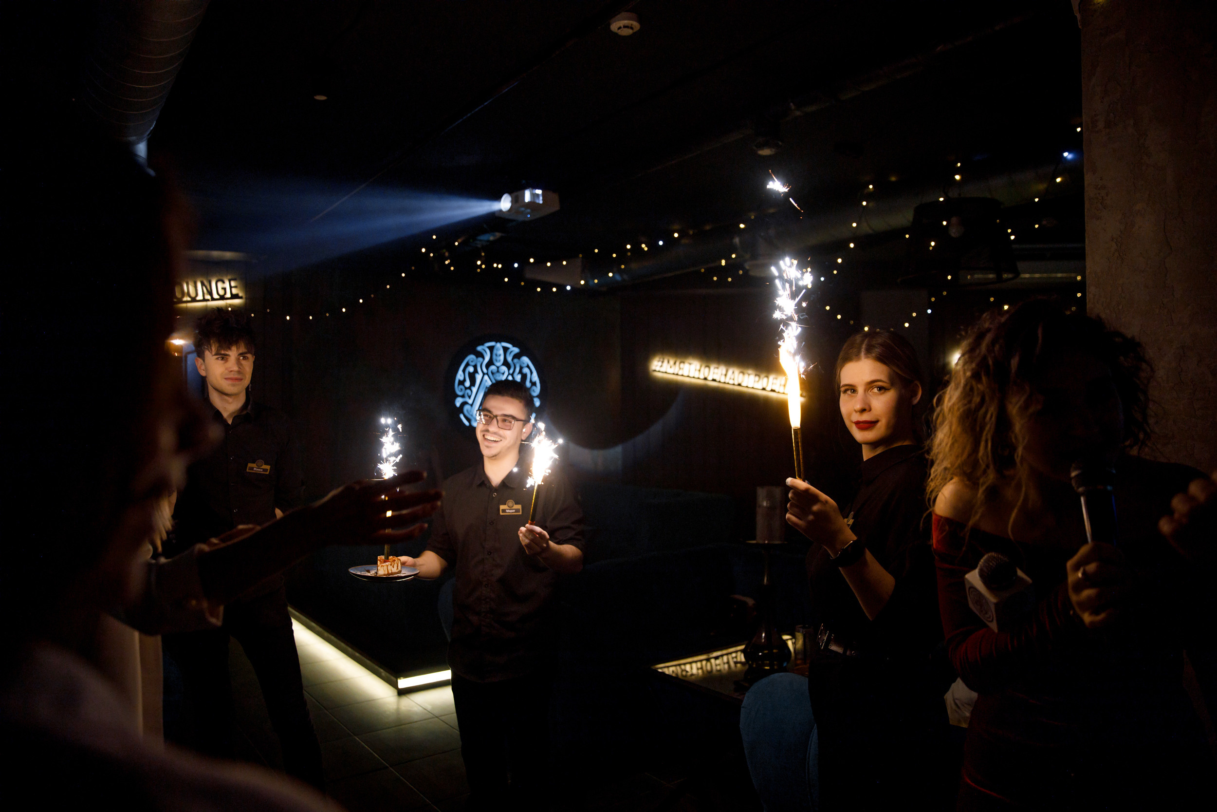 05\11\2022 Караоке в Мяте Спортивная. Мята Спортивная — Кальянная, караоке, бар в Минске