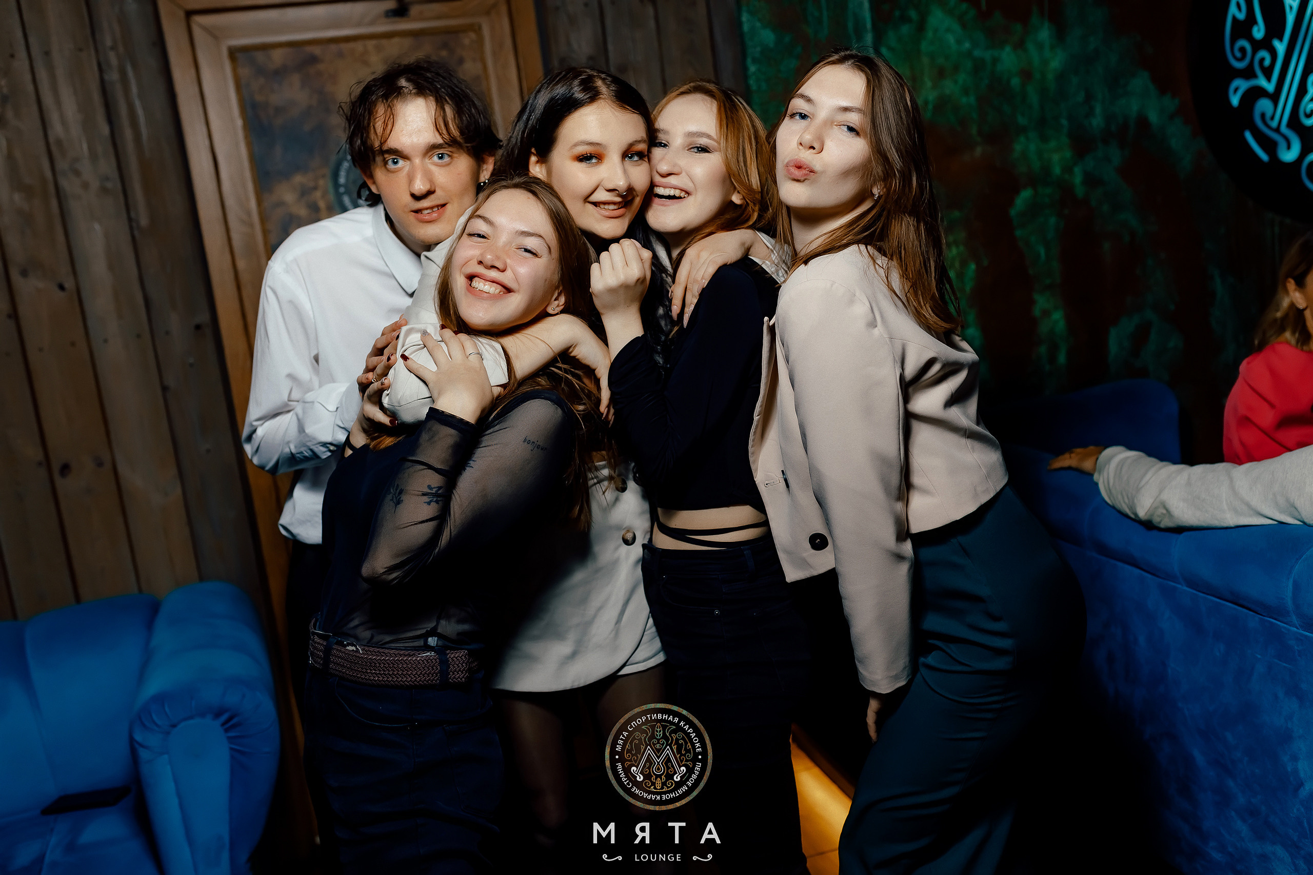 24\09\2022 Караоке в Мяте Спортивная. Мята Спортивная — Кальянная, караоке, бар в Минске