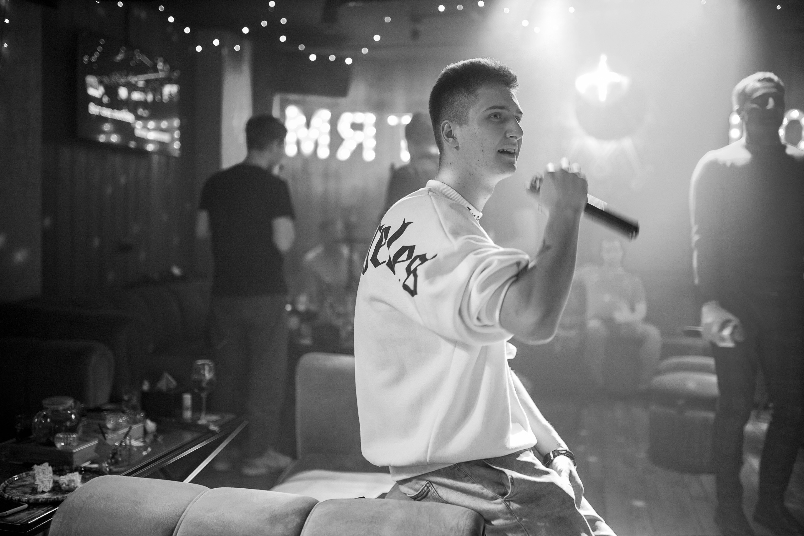 04\11\2022 Караоке в Мяте Спортивная. Мята Спортивная — Кальянная, караоке, бар в Минске