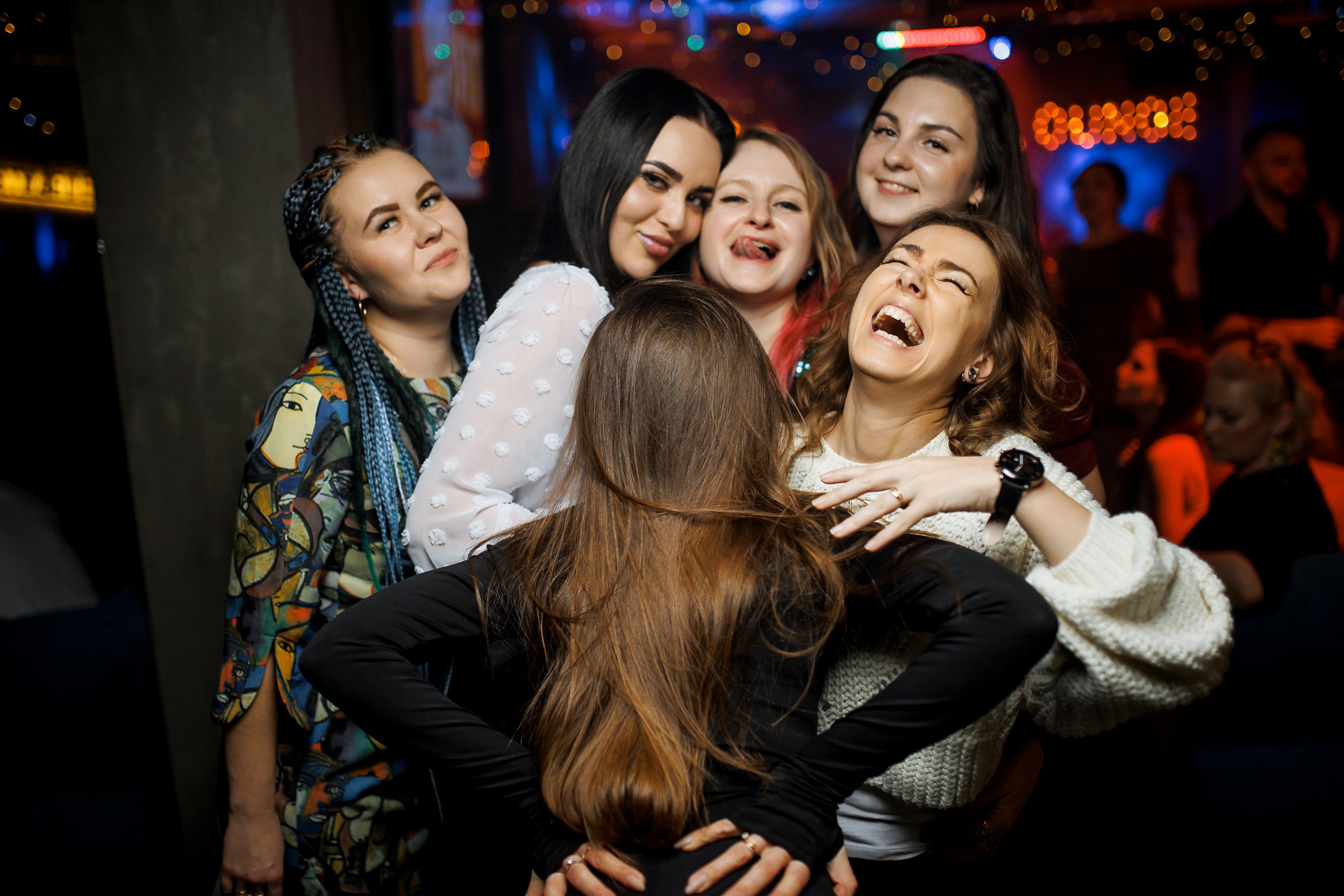 19\11\2022 Караоке в Мяте Спортивная. Мята Спортивная — Кальянная, караоке, бар в Минске