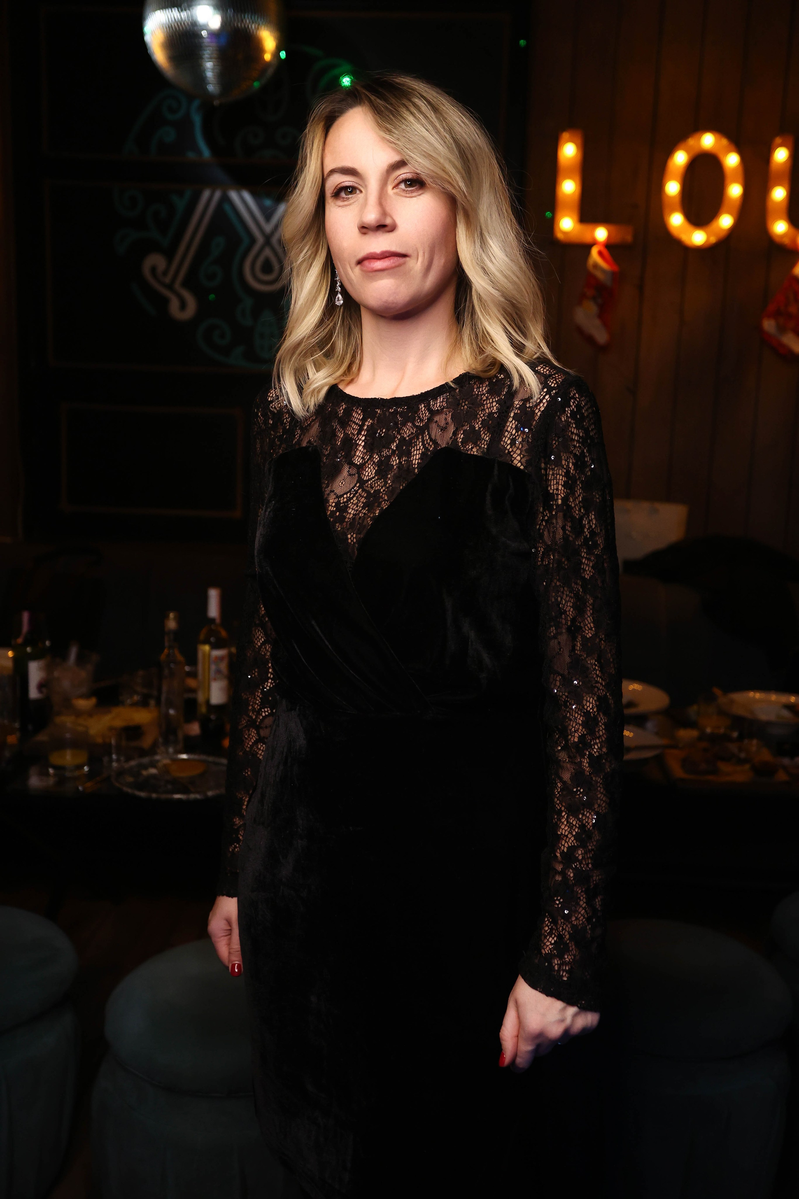 16/12/23 Новогоднее караоке в Мята Спортивная. Мята Спортивная — Кальянная, караоке, бар в Минске