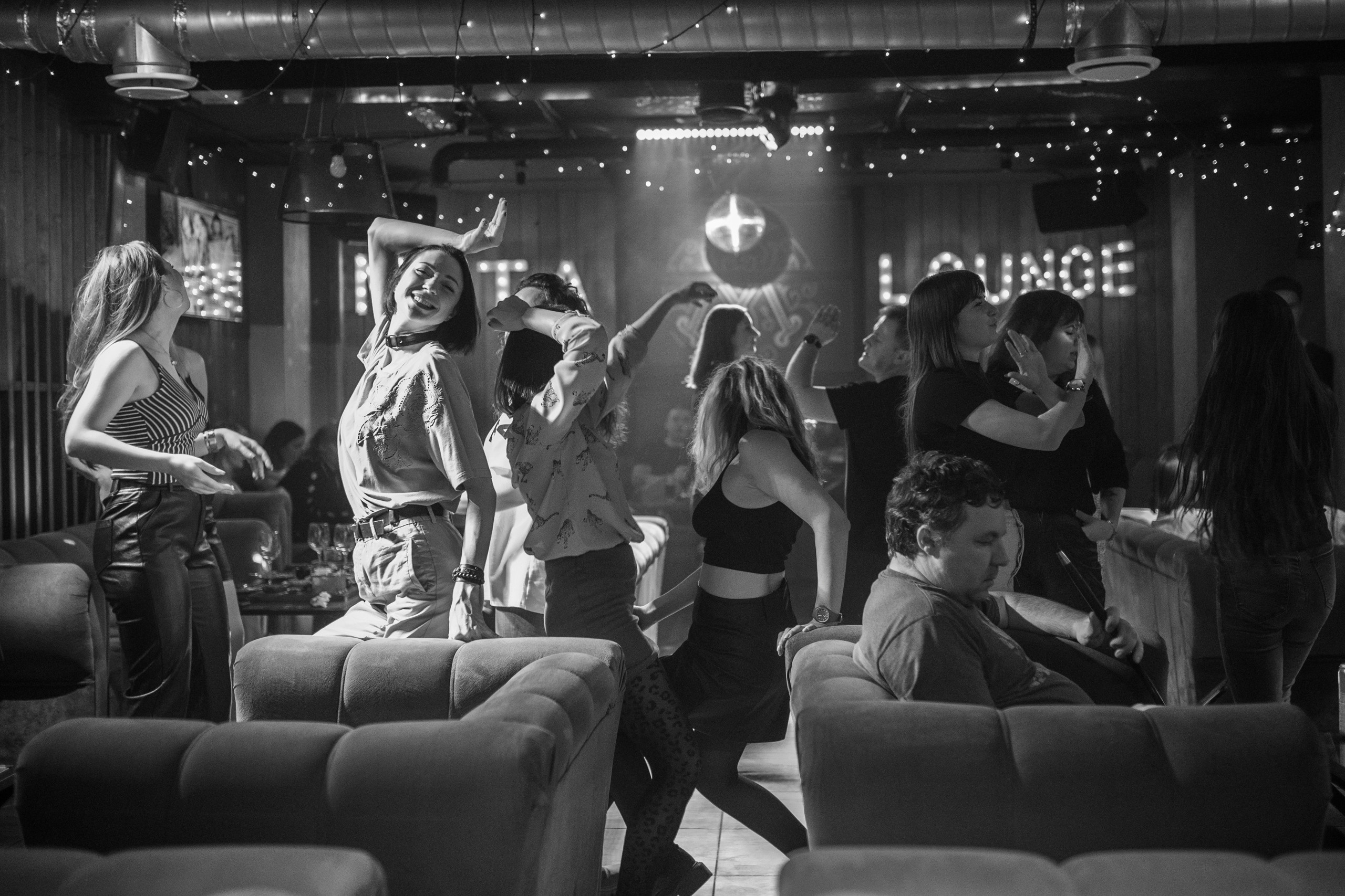 12\11\2022 Караоке в Мяте Спортивная. Мята Спортивная — Кальянная, караоке, бар в Минске