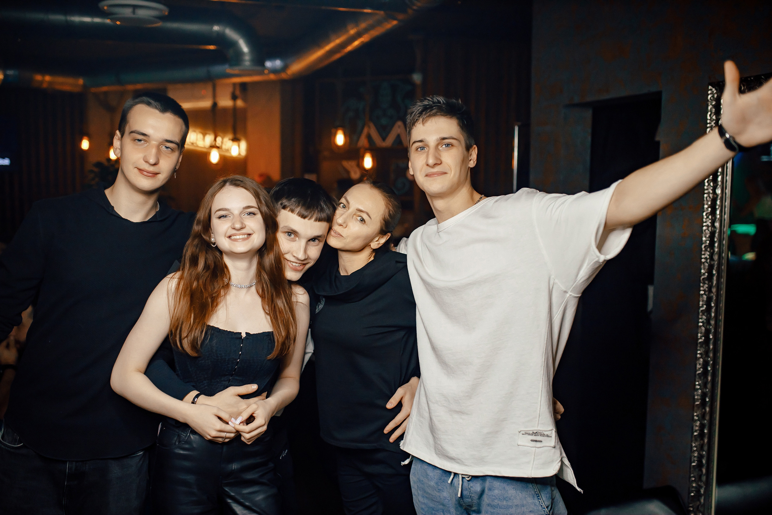 22\10\2022 Караоке в Мяте Спортивная. Мята Спортивная — Кальянная, караоке, бар в Минске