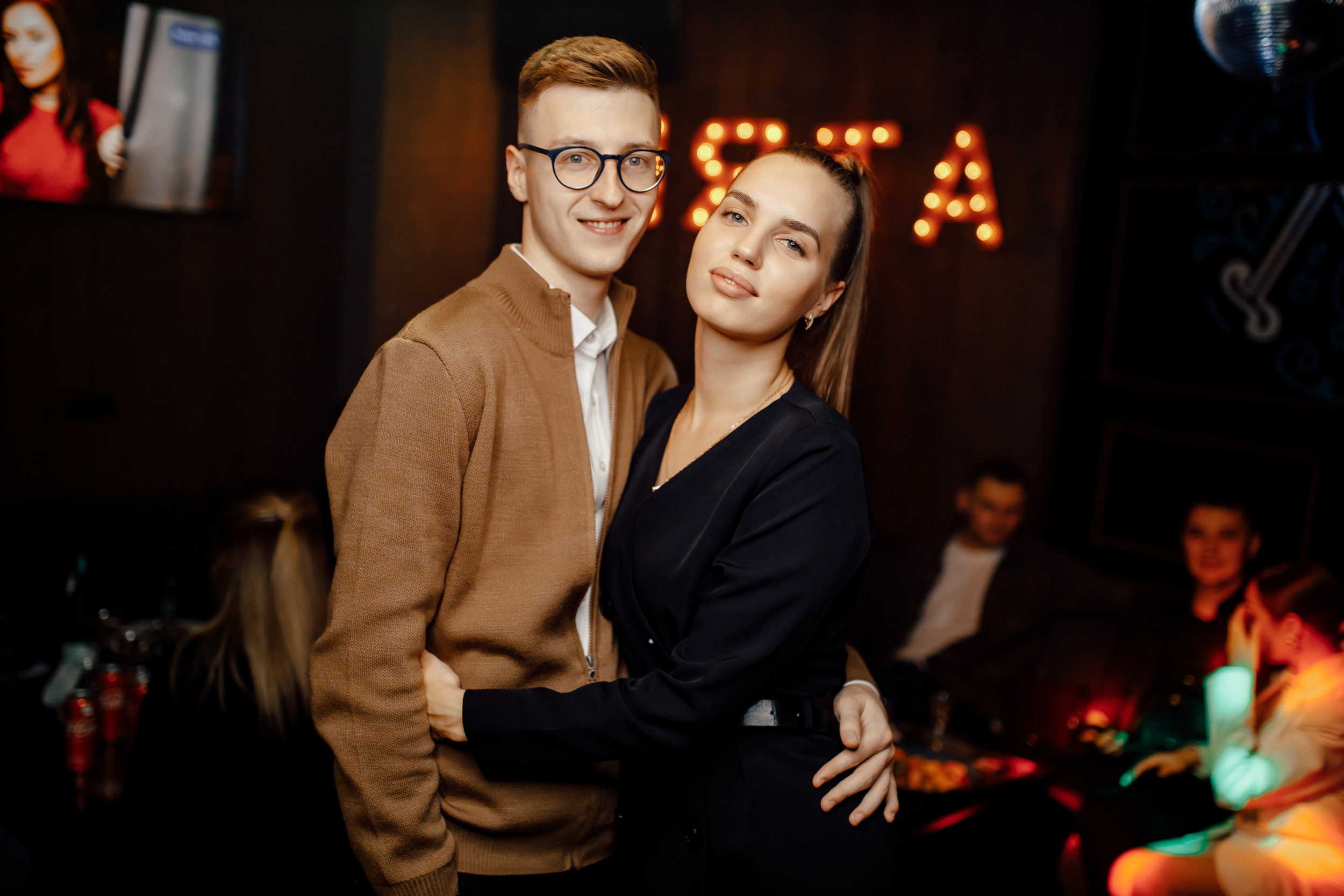 21\10\2022 Караоке в Мяте Спортивная. Мята Спортивная — Кальянная, караоке, бар в Минске