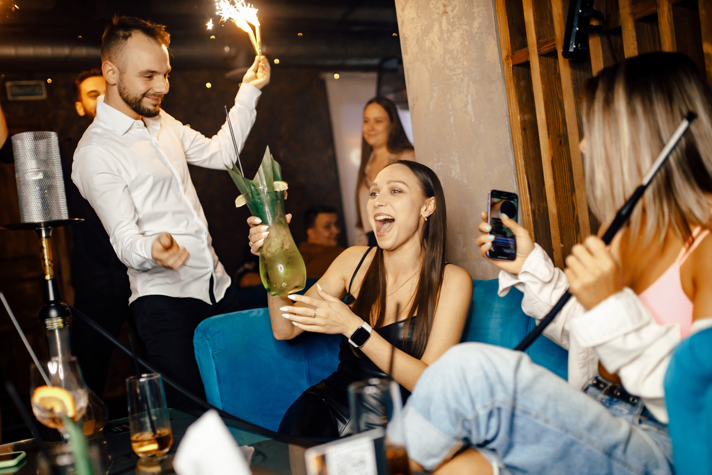 21\10\2022 Караоке в Мяте Спортивная. Мята Спортивная — Кальянная, караоке, бар в Минске