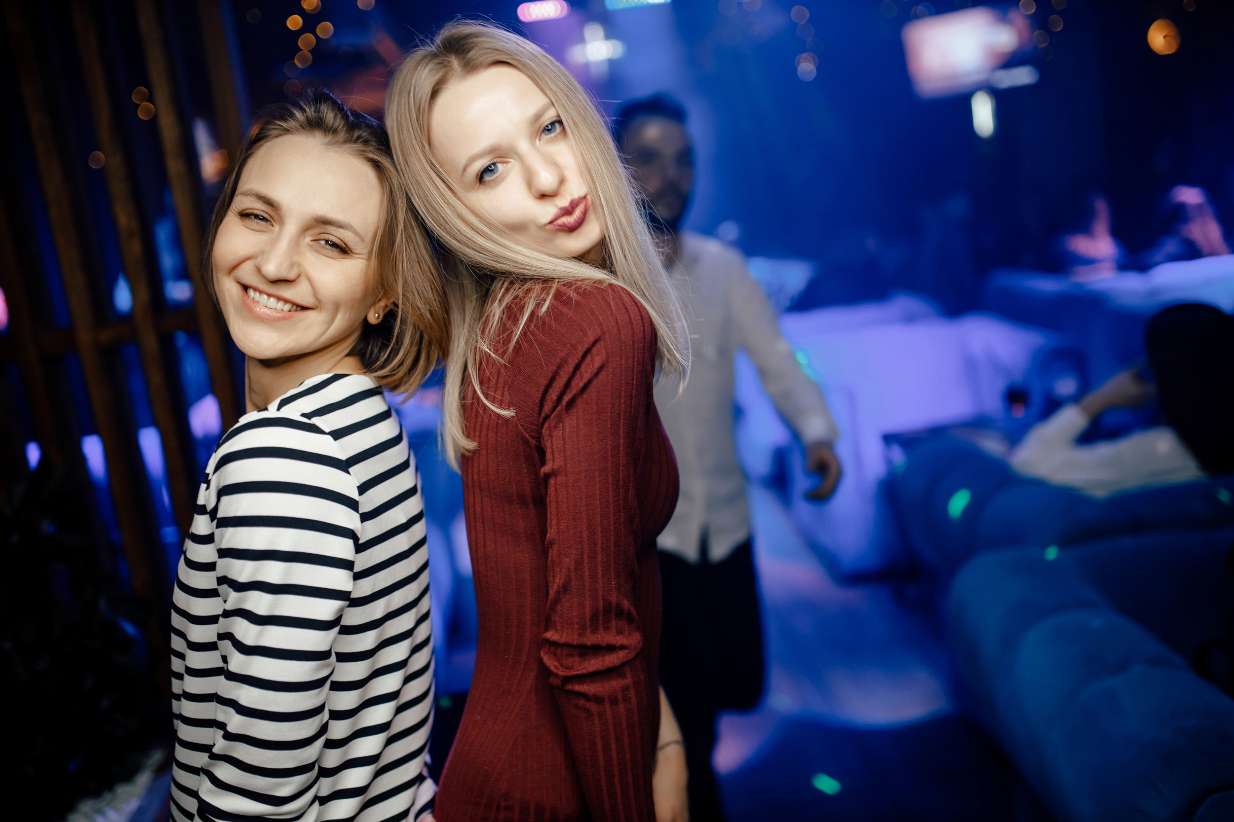 21\10\2022 Караоке в Мяте Спортивная. Мята Спортивная — Кальянная, караоке, бар в Минске