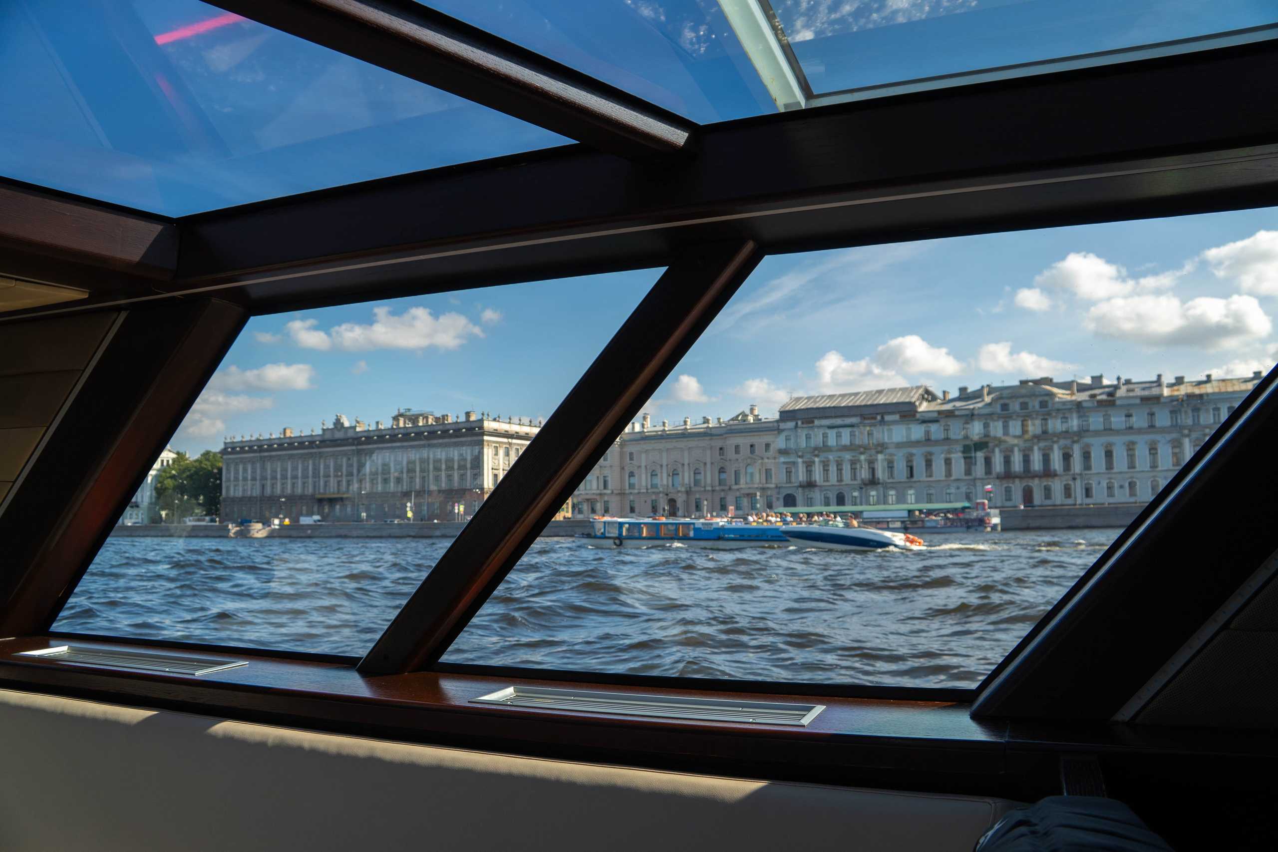 Речные маршруты_МОНАРХ. Видеограф, фотограф в Санкт-Петербурге Элеонора Петрова