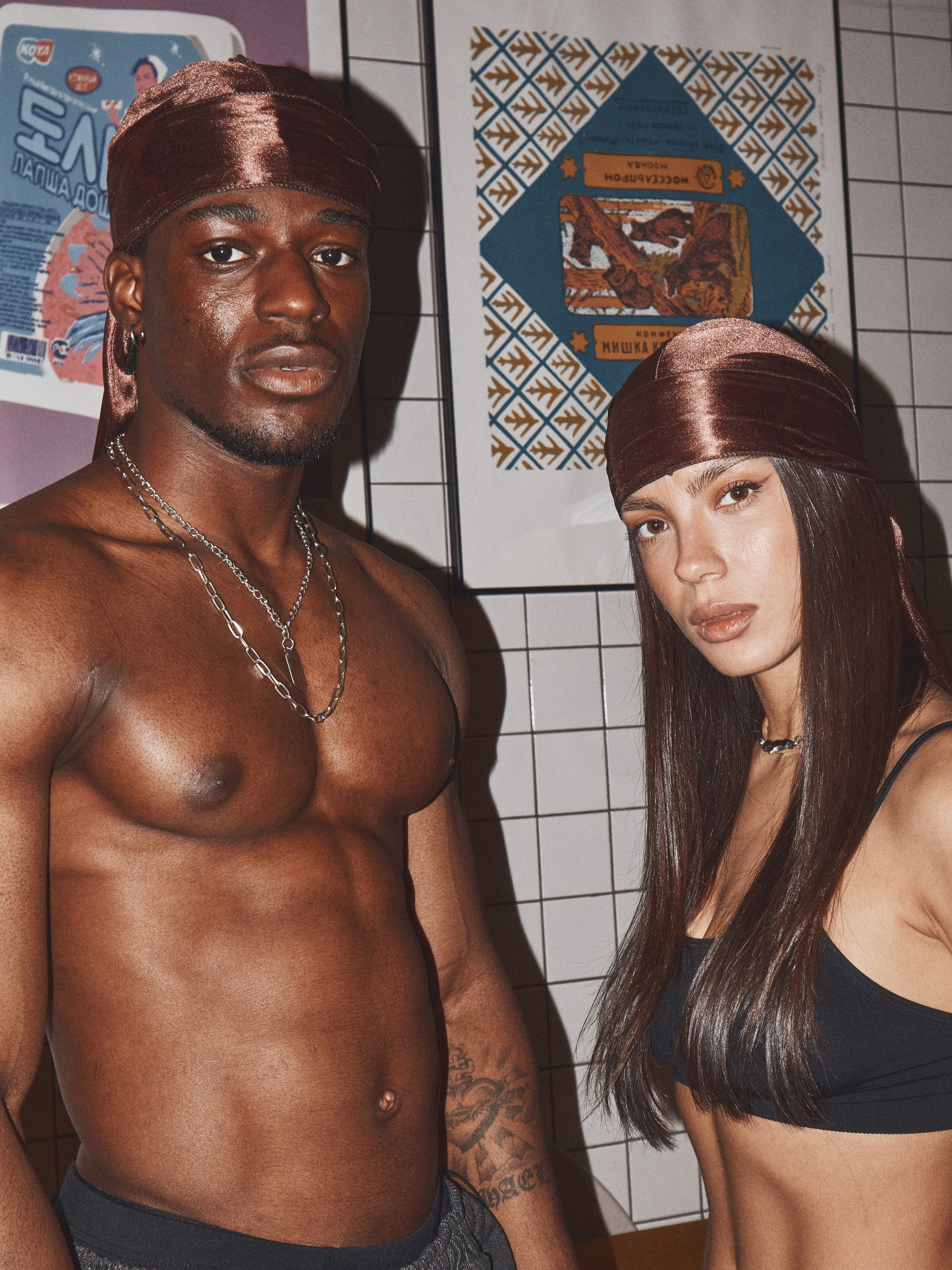 Организуем выездную съемку каталога одежды на вашем складе или в шоу-руме Москвы с полным комплектом оборудования