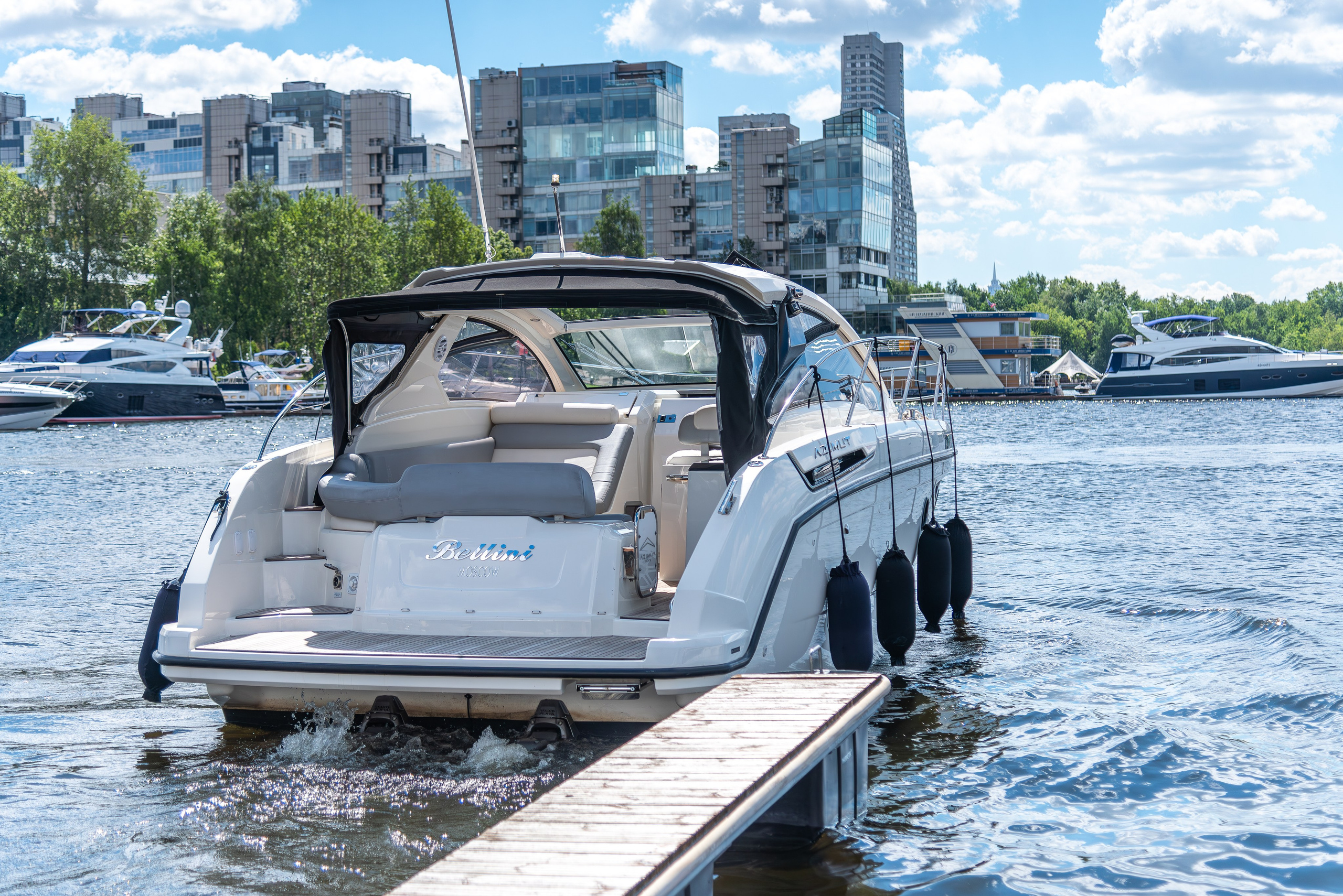 Фотосъёмка: Яхты в Москве. Интерьерный & Репортажный фотограф Озеров Денис, г. Москва
