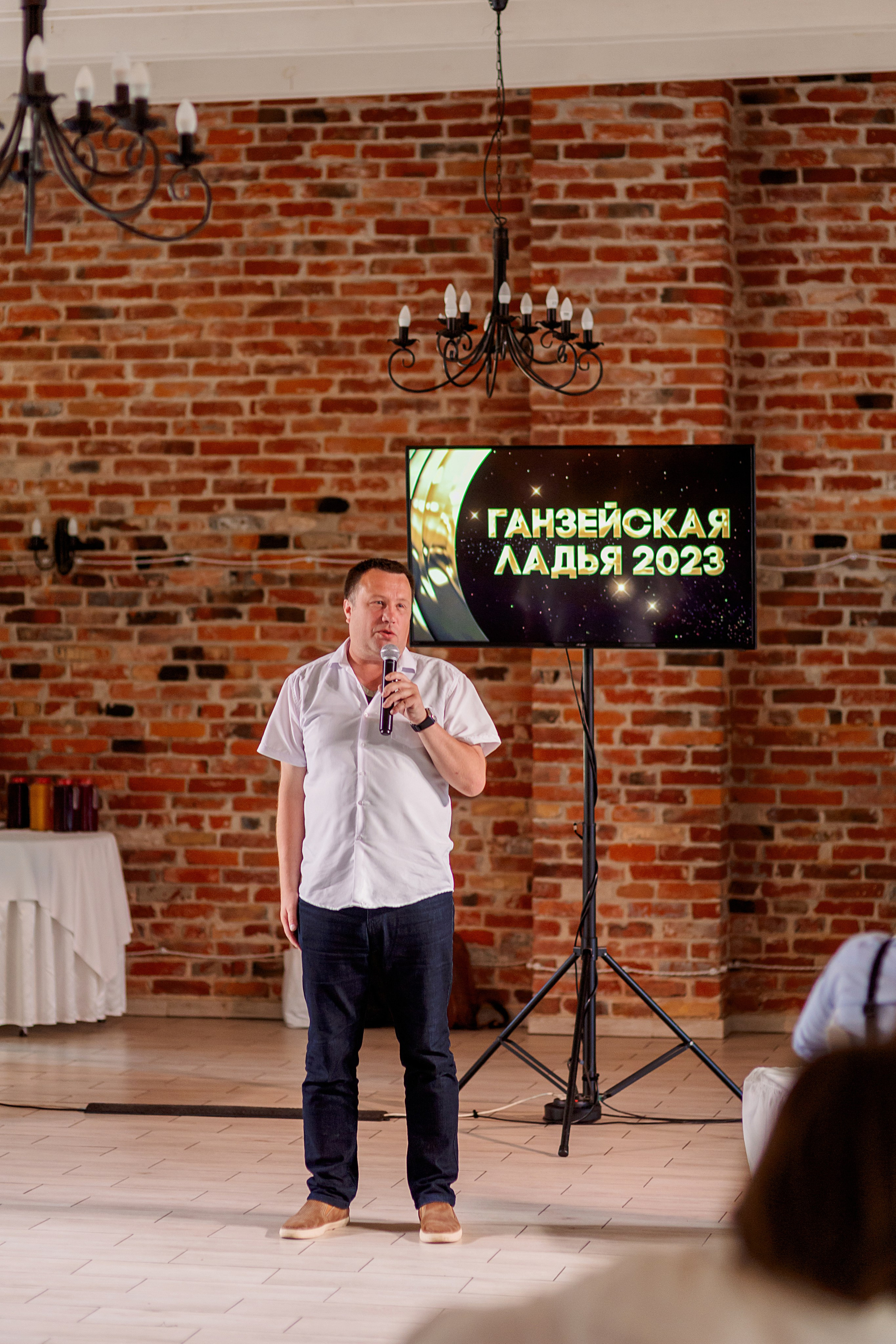 Выпуск лицея Ганзейская Ладья. Свадебный фотограф Калининград Пасюта Данила