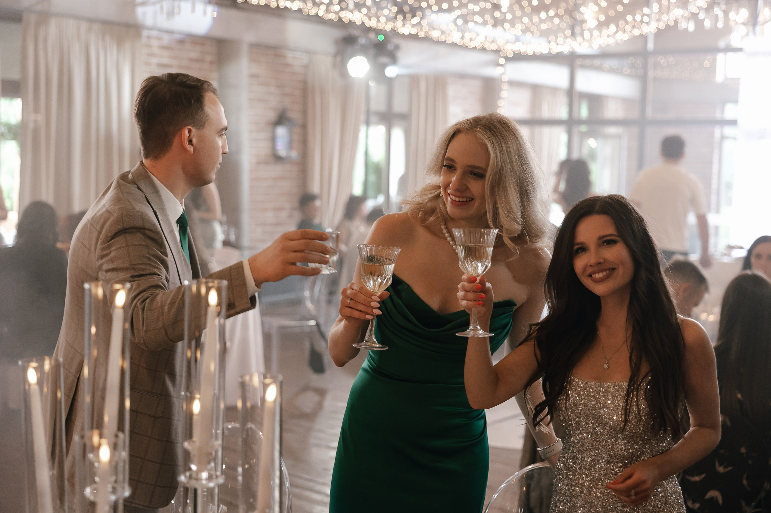 Даша & Антон. Агентство по организации мероприятий