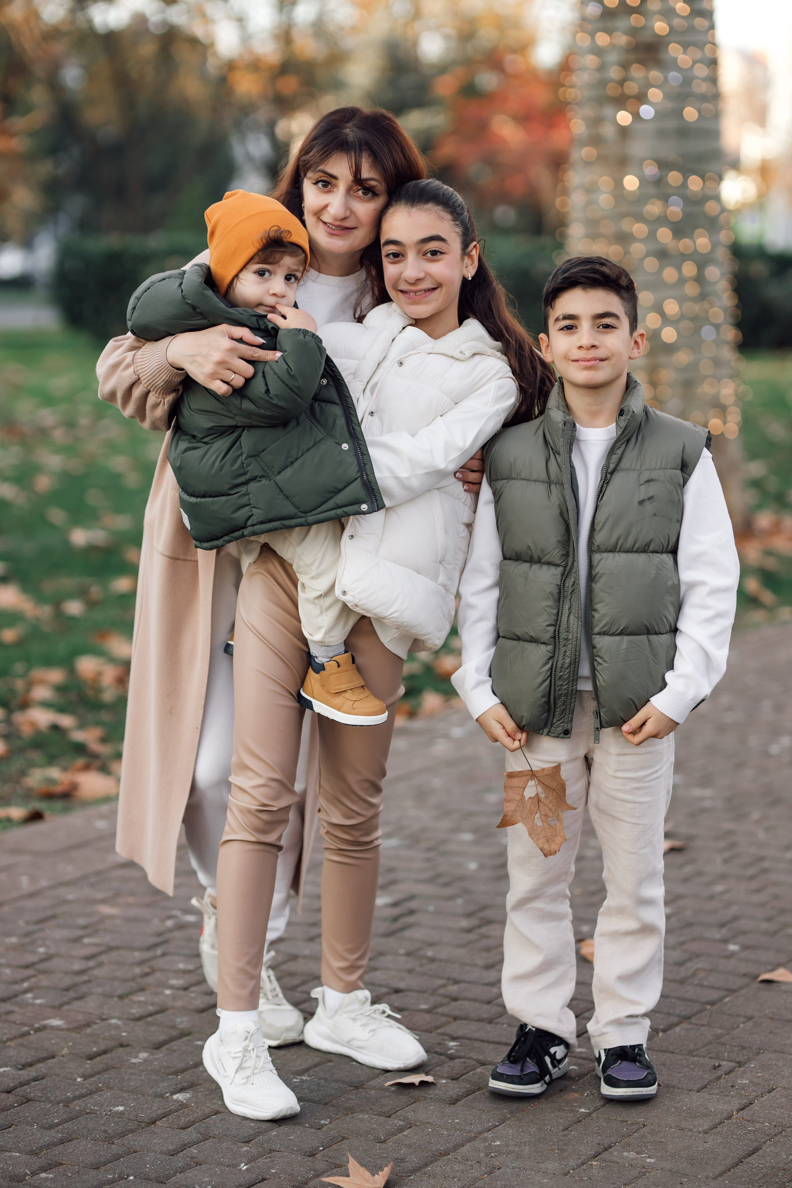 Мама и трое деток, фотосессия в день матери. Фотохудожник Наталия Кирсанова