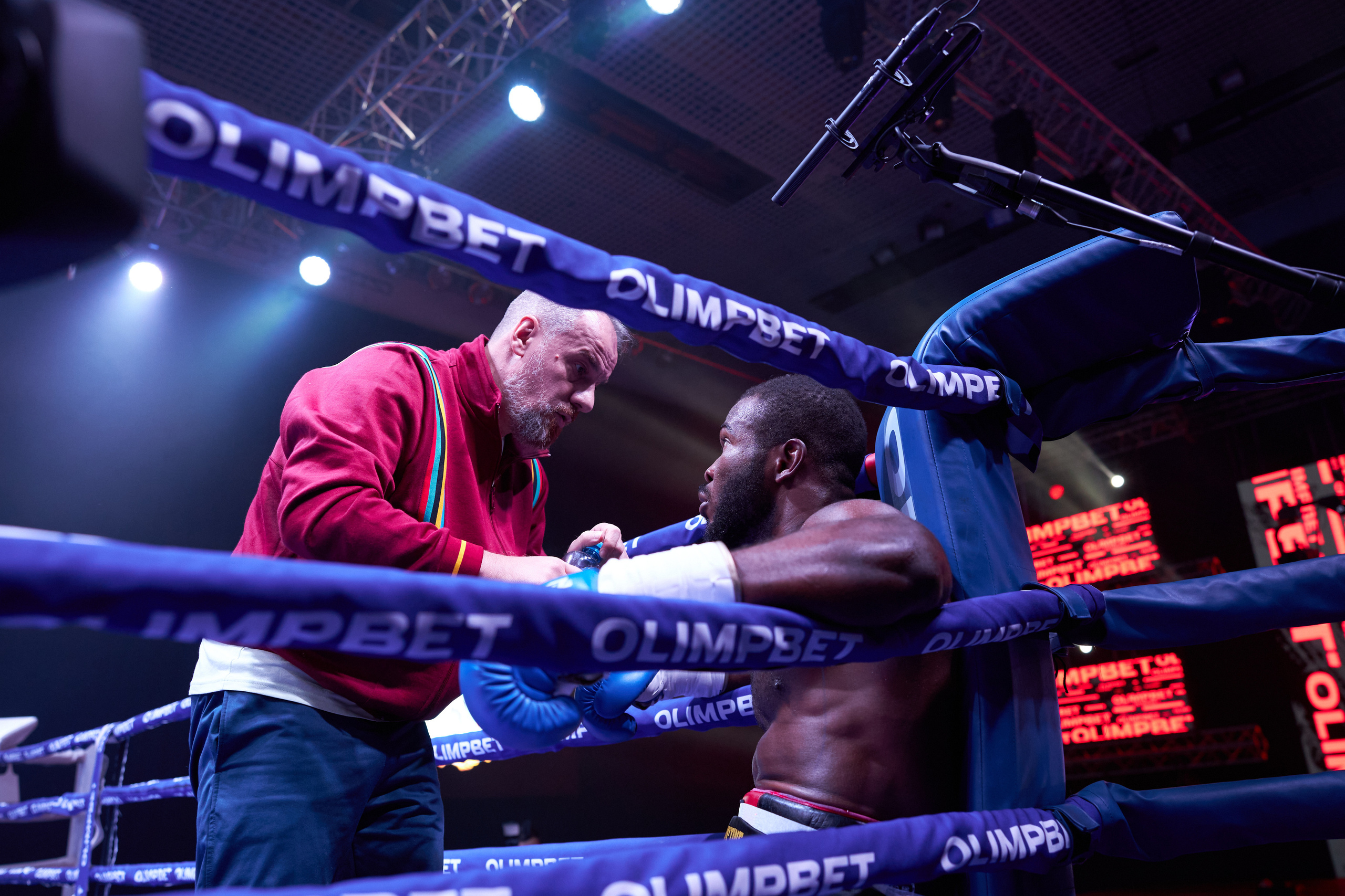 Бокс на Волге. Супер-быстрый репортажный фотограф в Самаре Ринат Калимуллин