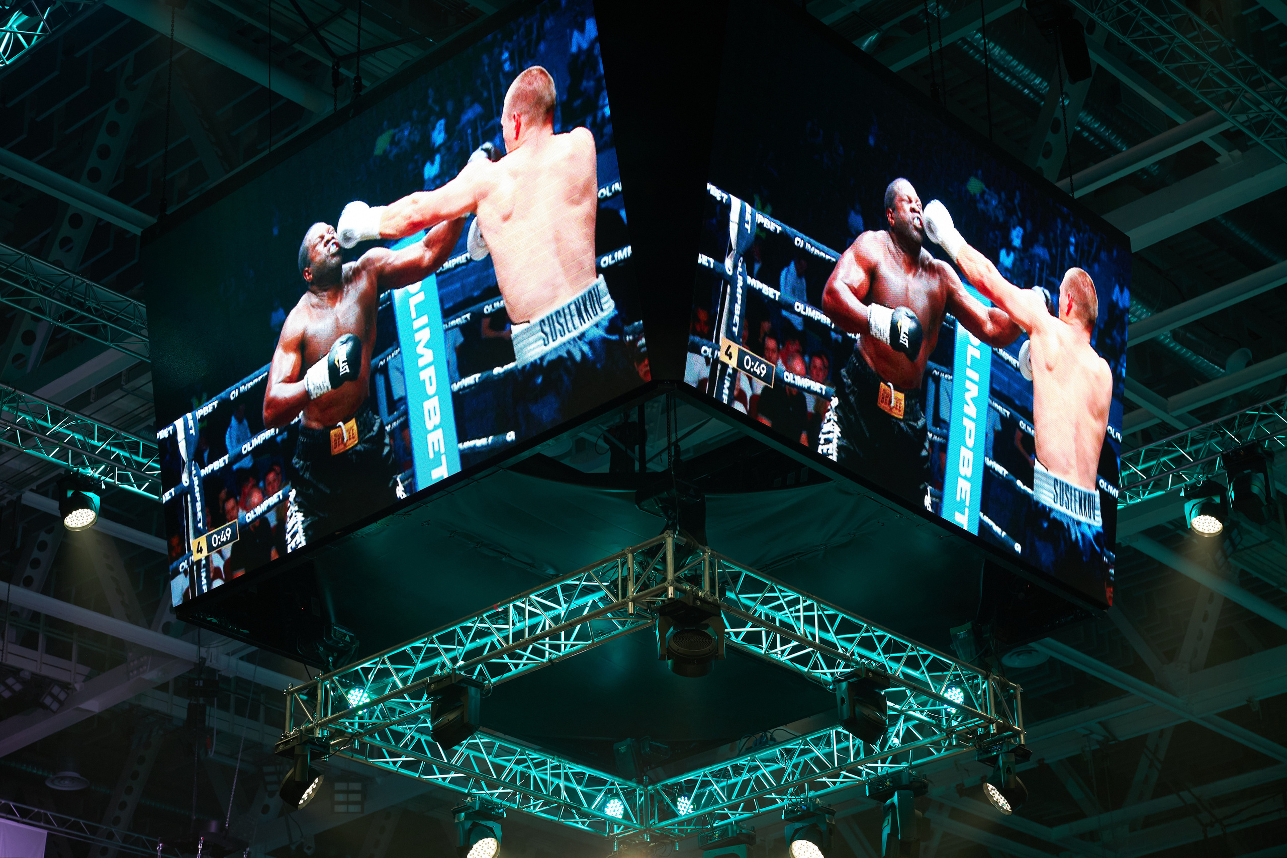 Бокс на Волге. Супер-быстрый репортажный фотограф в Самаре Ринат Калимуллин